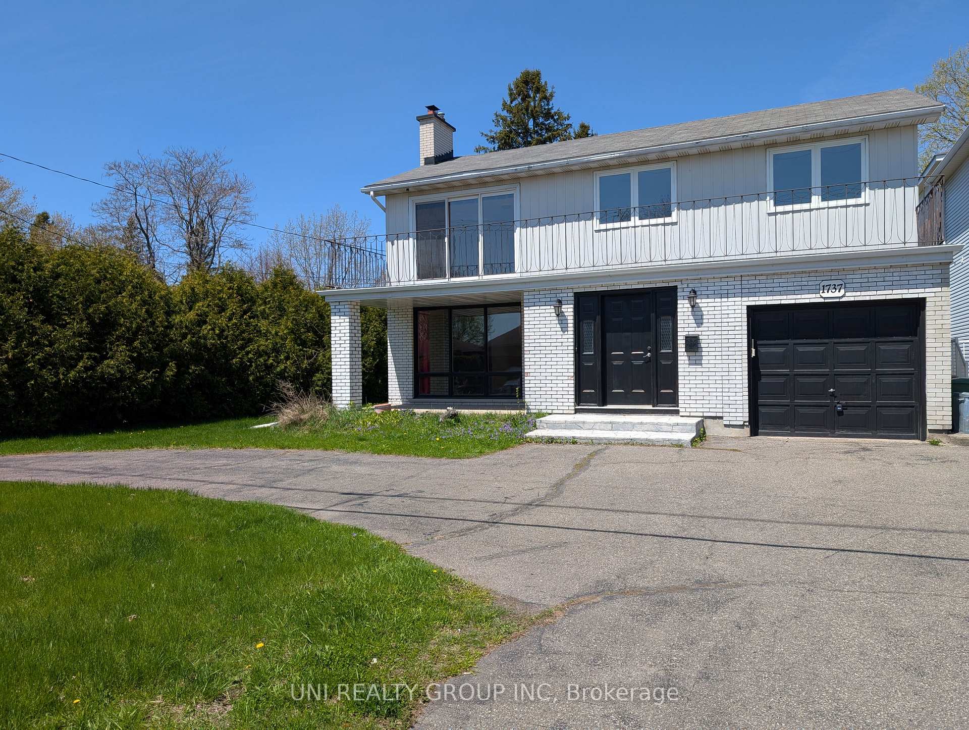 Photo 2 of 1737 Athans Avenue, Ottawa, Blossom Park/Leitrim — HOMEH