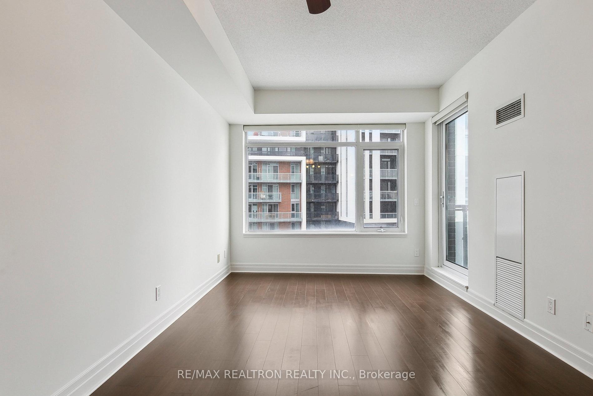 Photo 6 of Unit 713, 8110 Birchmount Road, Markham, Unionville — HOMEH