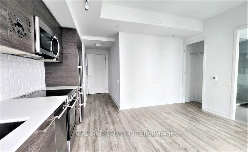 Photo 5 of Unit 2710, 28 Wellesley Street E, Toronto, Church-Yonge Corridor — HOMEH