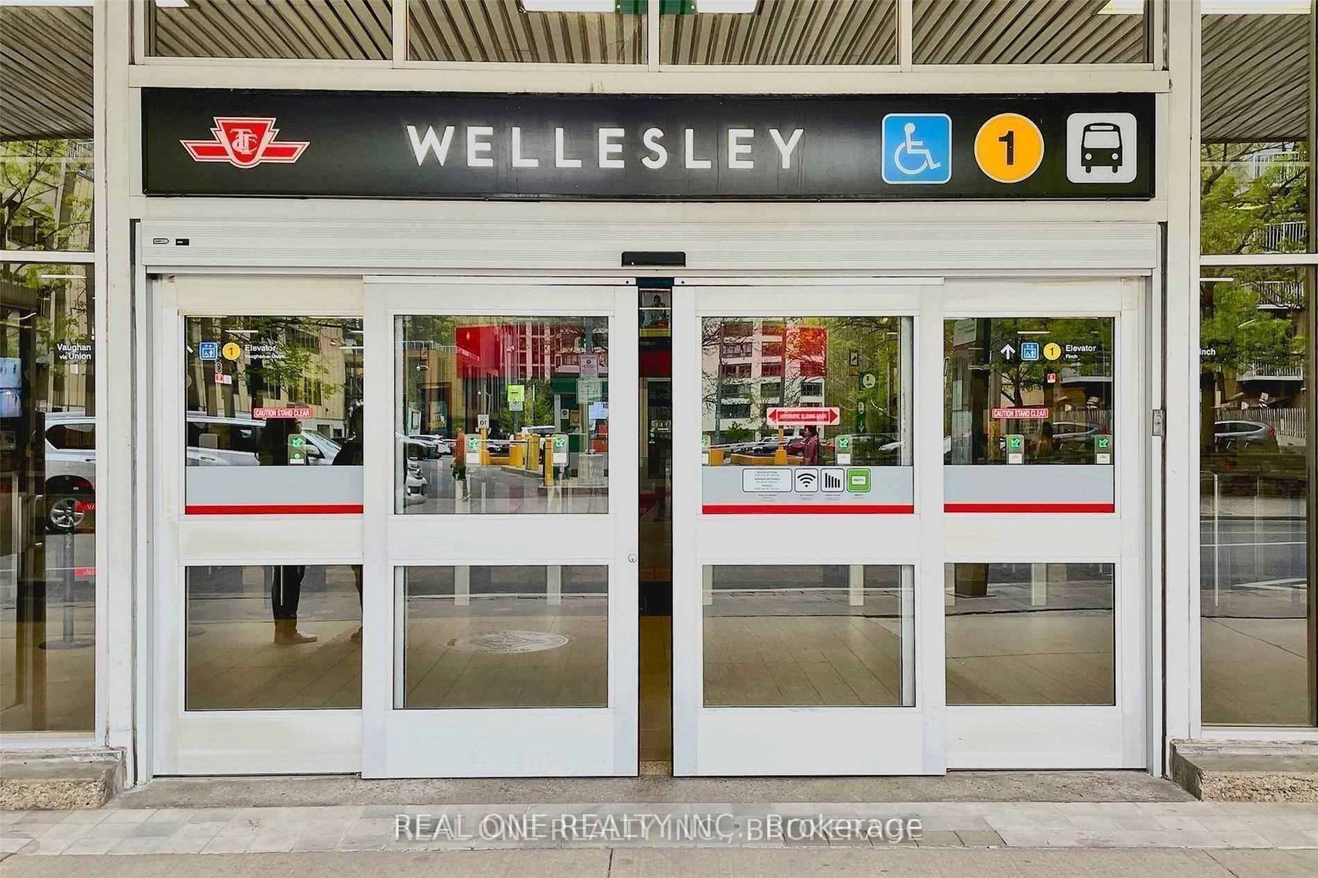 Photo 11 of Unit 2710, 28 Wellesley Street E, Toronto, Church-Yonge Corridor — HOMEH