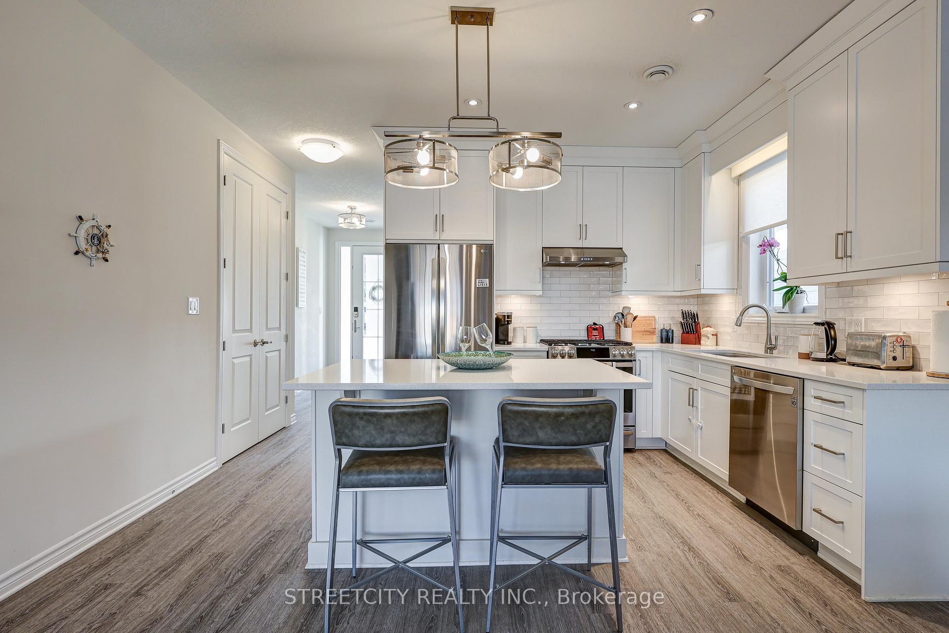 Photo 10 of 437 George Street, Central Elgin, Rural Central Elgin — HOMEH