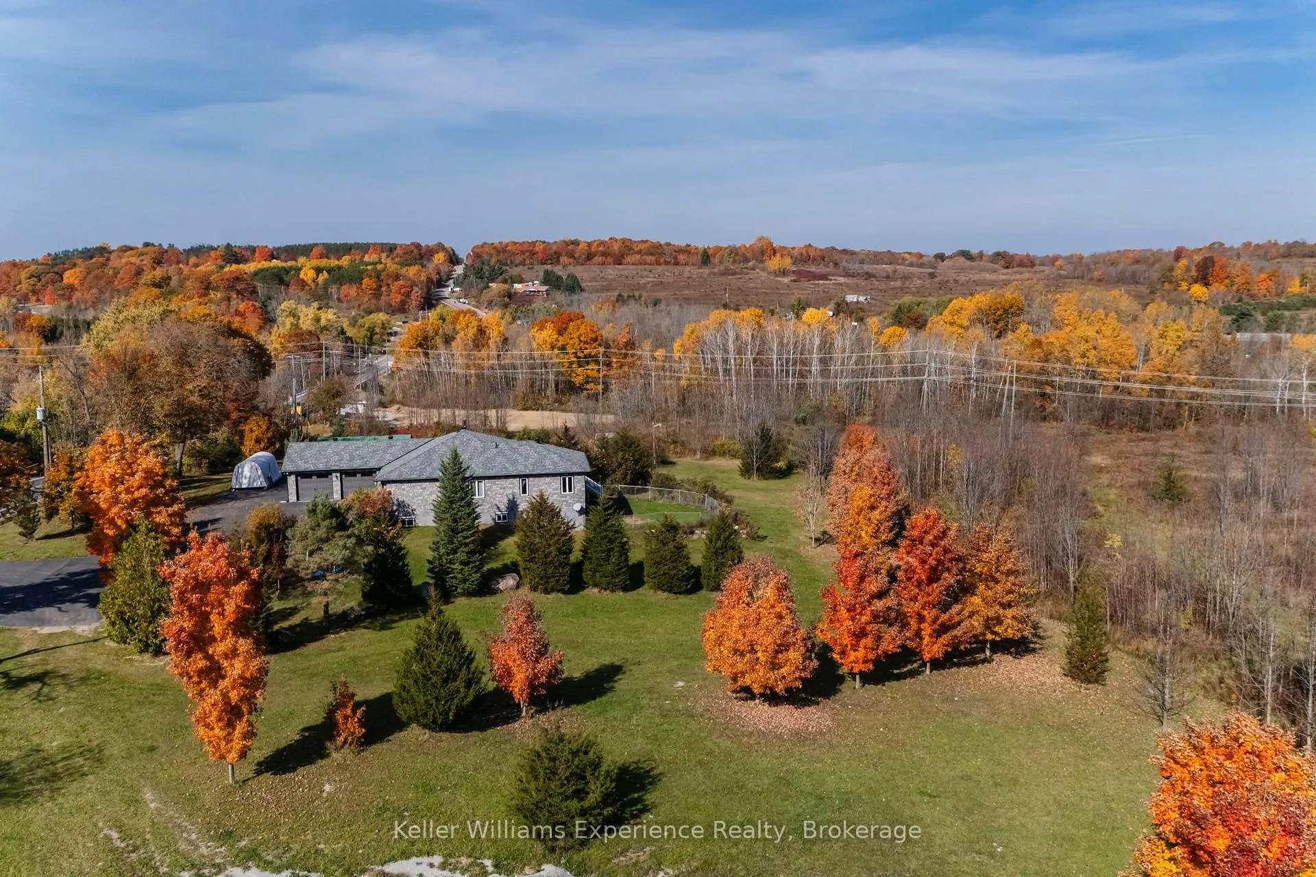 Photo 5 of 2777 Old Fort Road, Tay, Rural Tay — HOMEH
