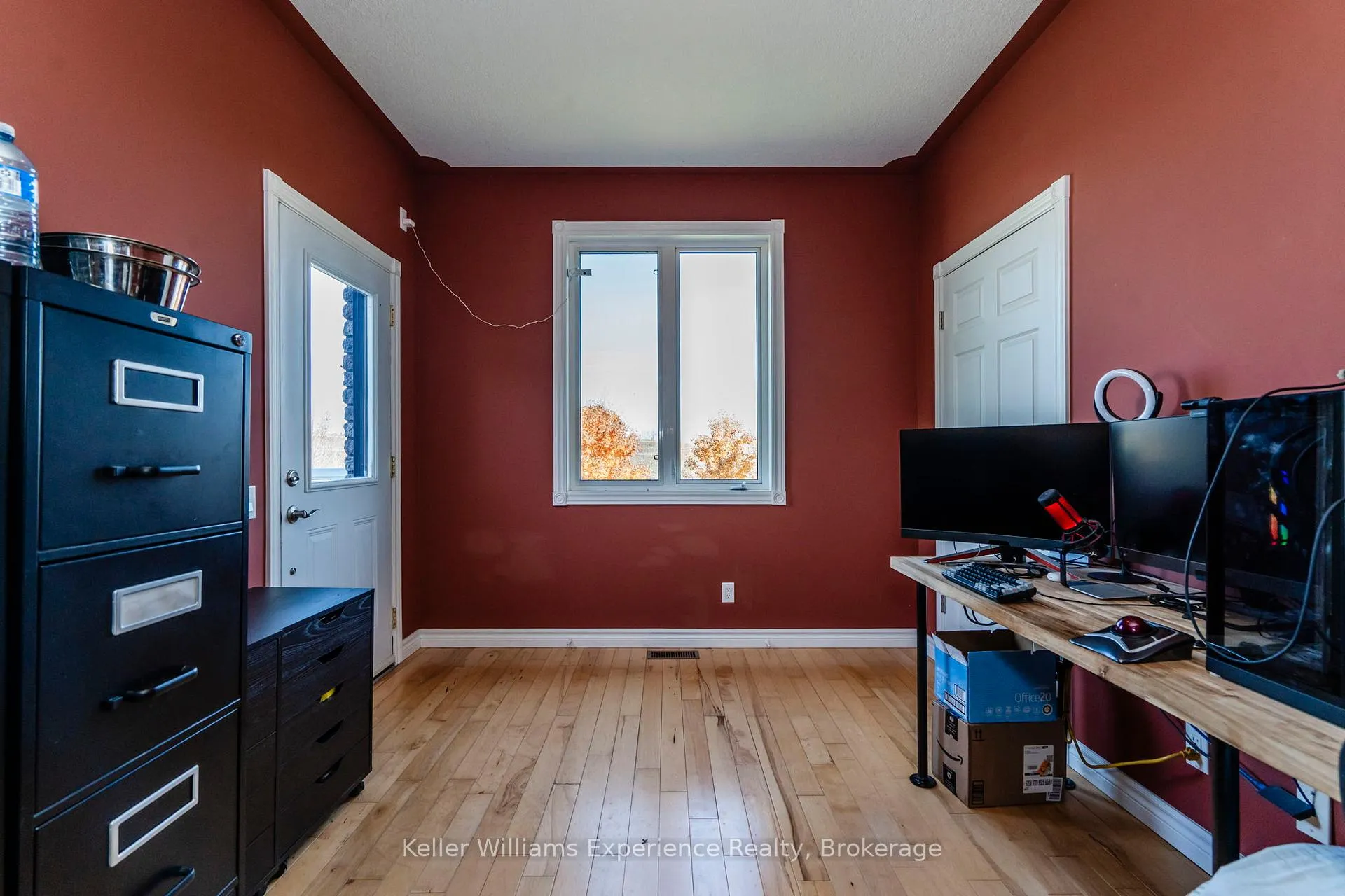 Photo 16 of 2777 Old Fort Road, Tay, Rural Tay — HOMEH