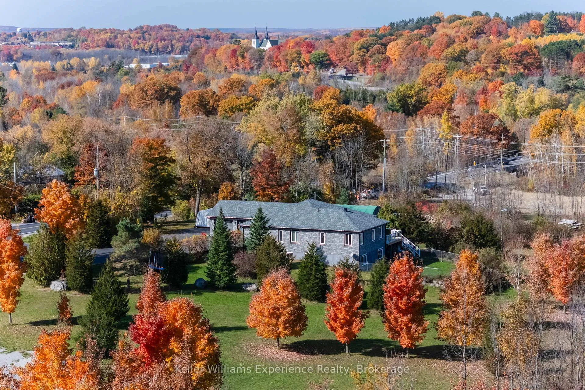 Photo 27 of 2777 Old Fort Road, Tay, Rural Tay — HOMEH
