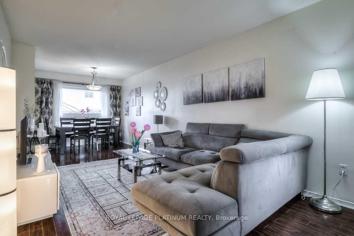 Photo 2 of 87 Poolton Crescent, Clarington, Courtice — HOMEH