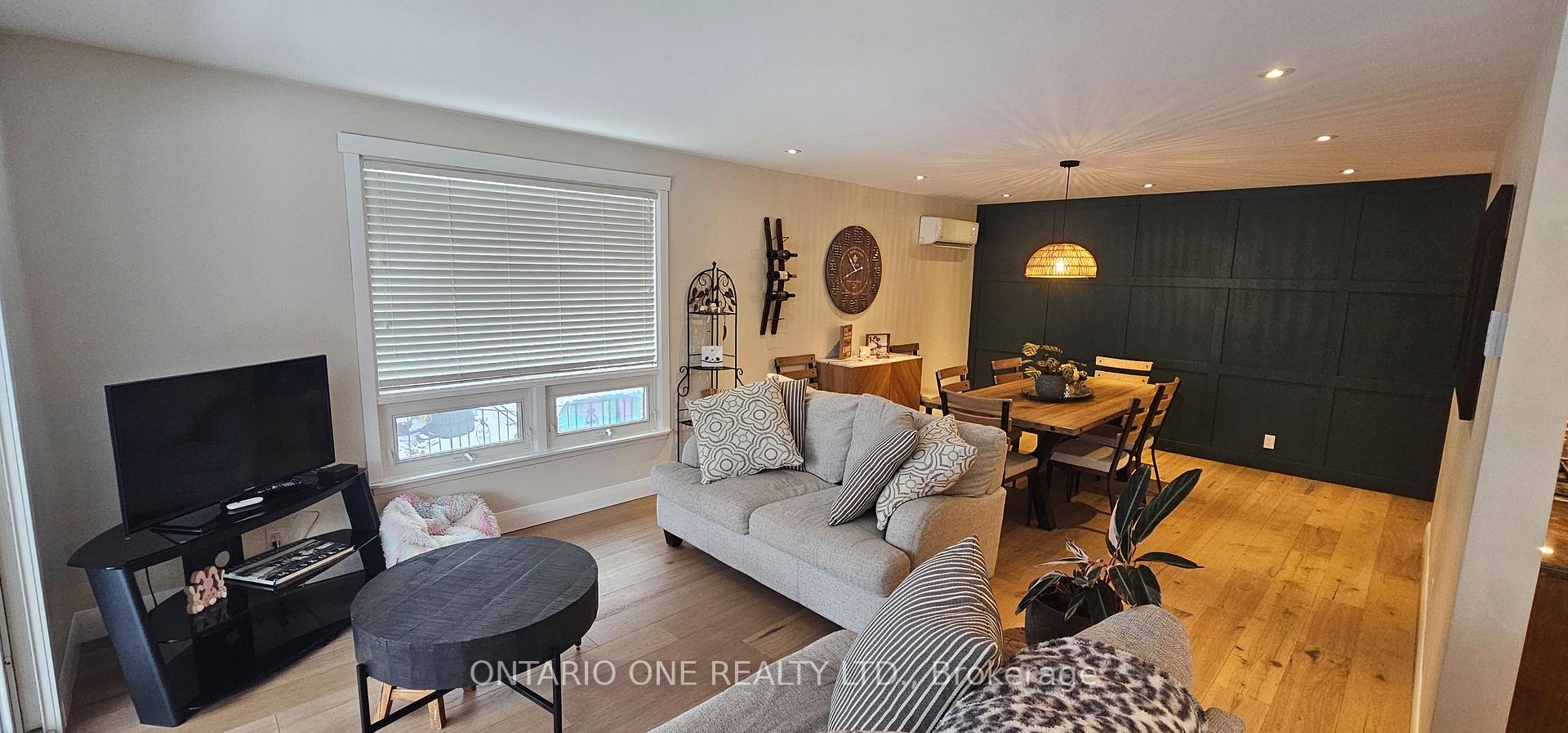 Photo 9 of 355 Greavette Street, Gravenhurst, Muskoka (S) — HOMEH