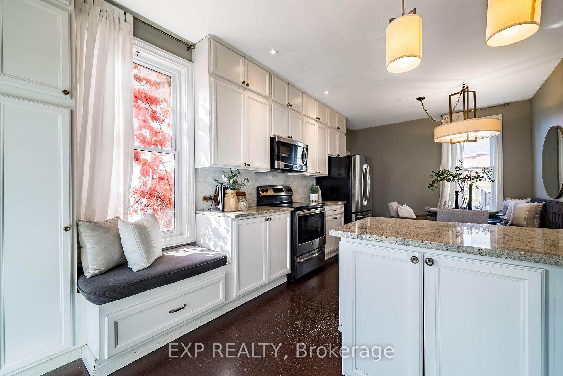 Photo 9 of 355 Division Street, Cobourg — HOMEH