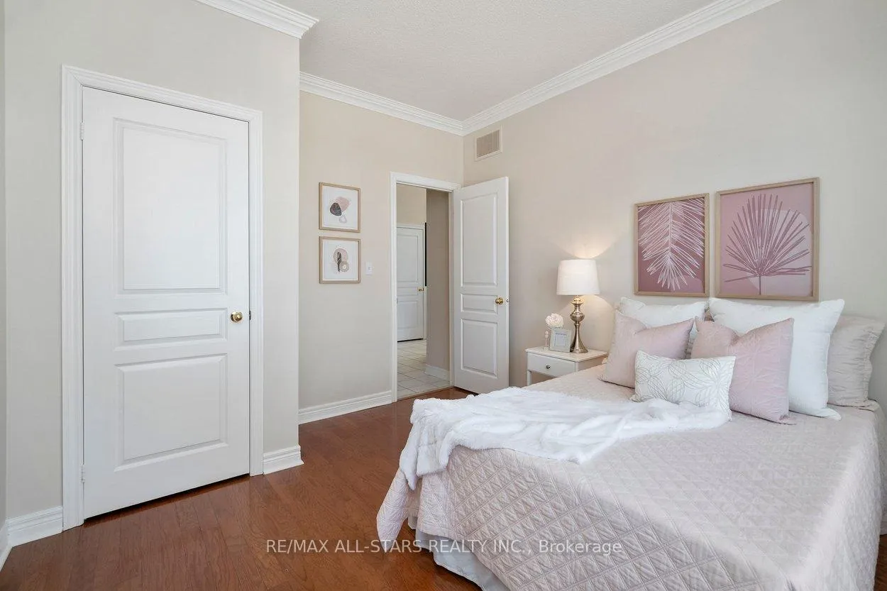 Photo 33 of 142 Saffron Street, Markham, Greensborough — HOMEH