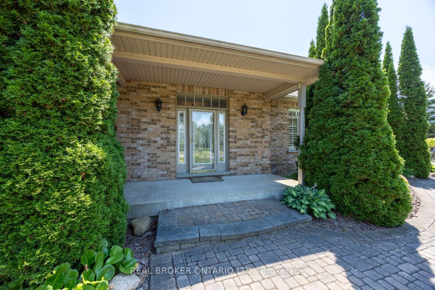 Photo 6 of 7 Virtue Court, Clarington, Rural Clarington — HOMEH