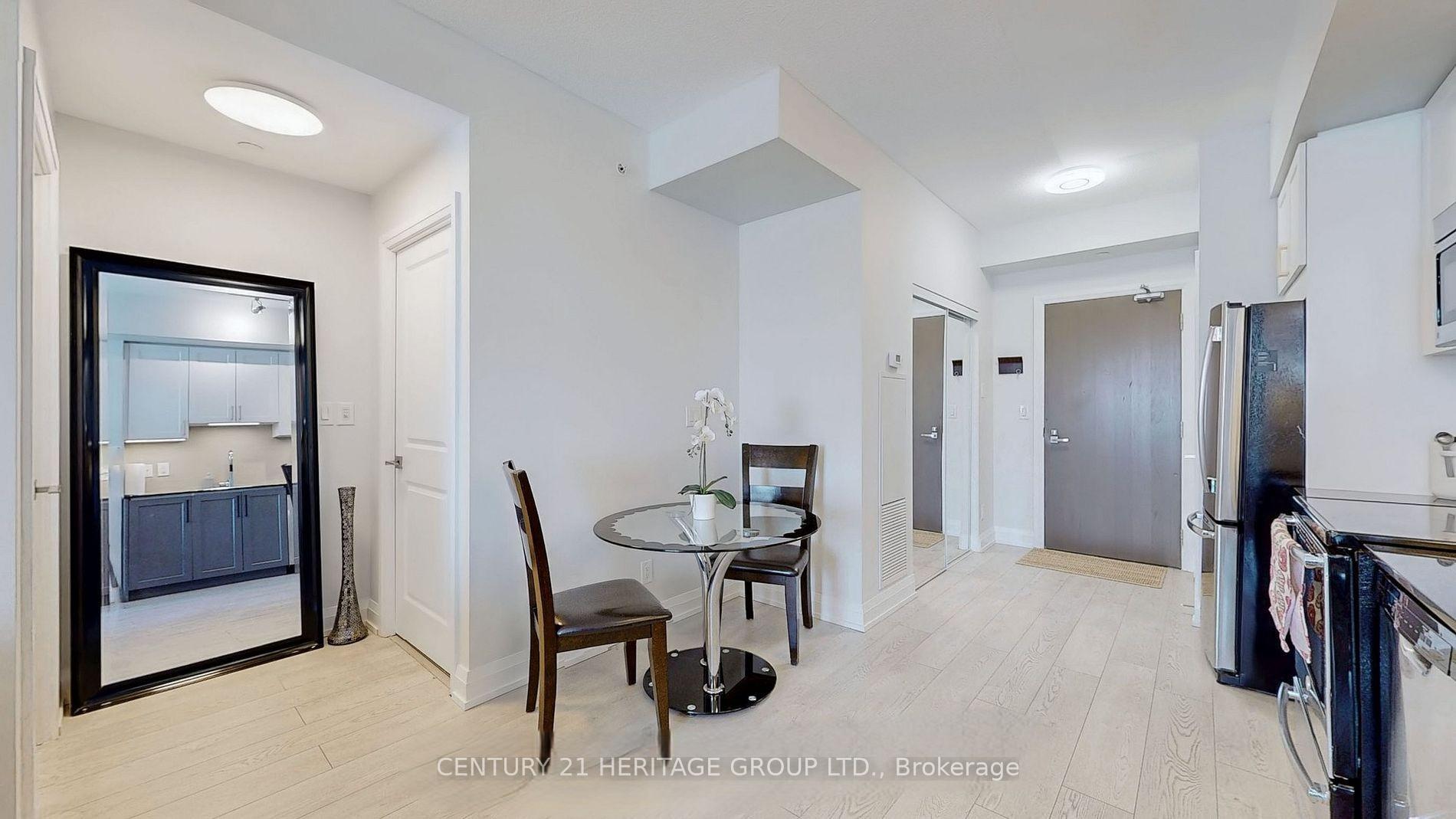 Photo 8 of Unit 1005, 7171 Yonge Street, Markham, Grandview — HOMEH
