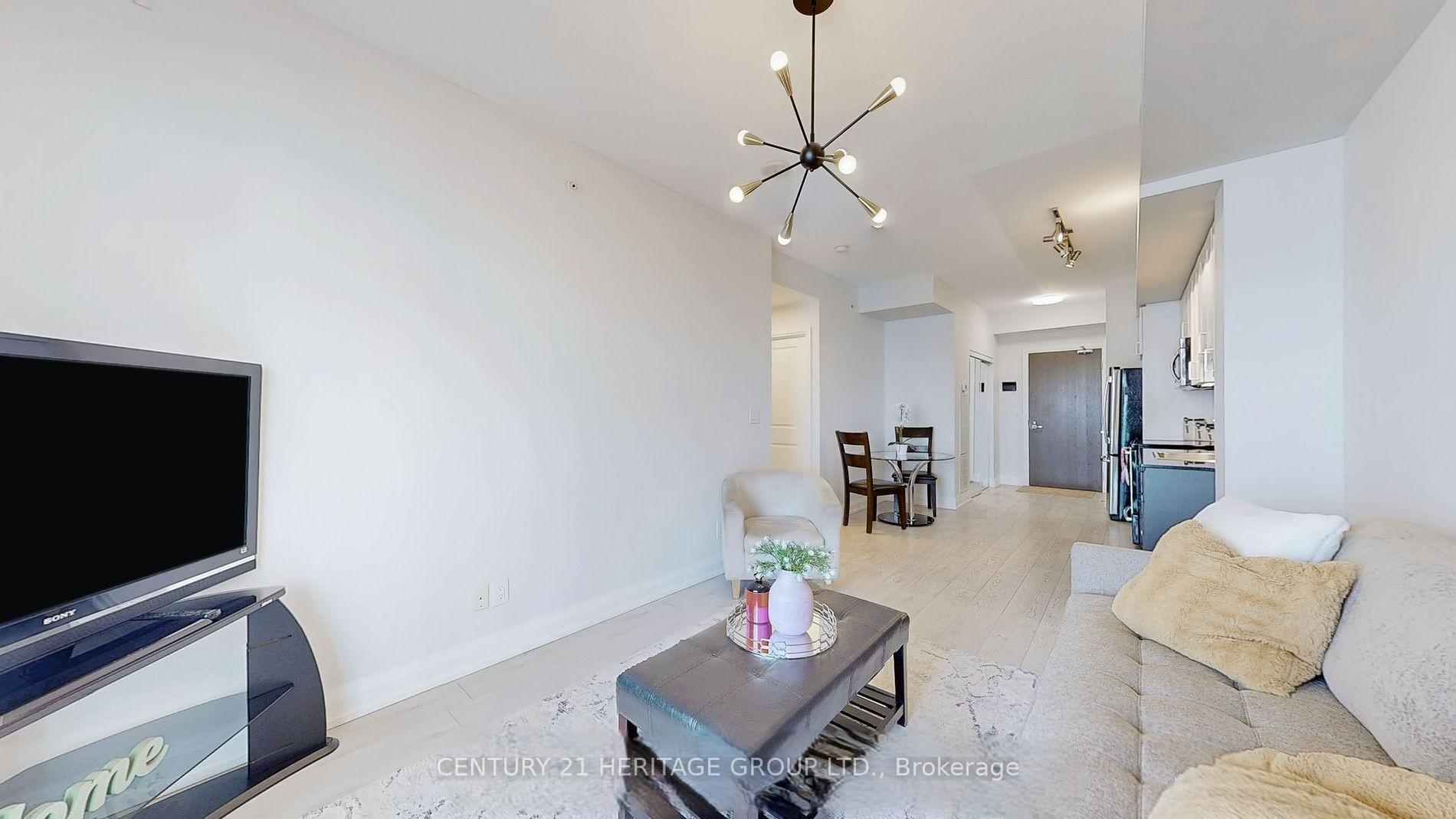 Photo 9 of Unit 1005, 7171 Yonge Street, Markham, Grandview — HOMEH