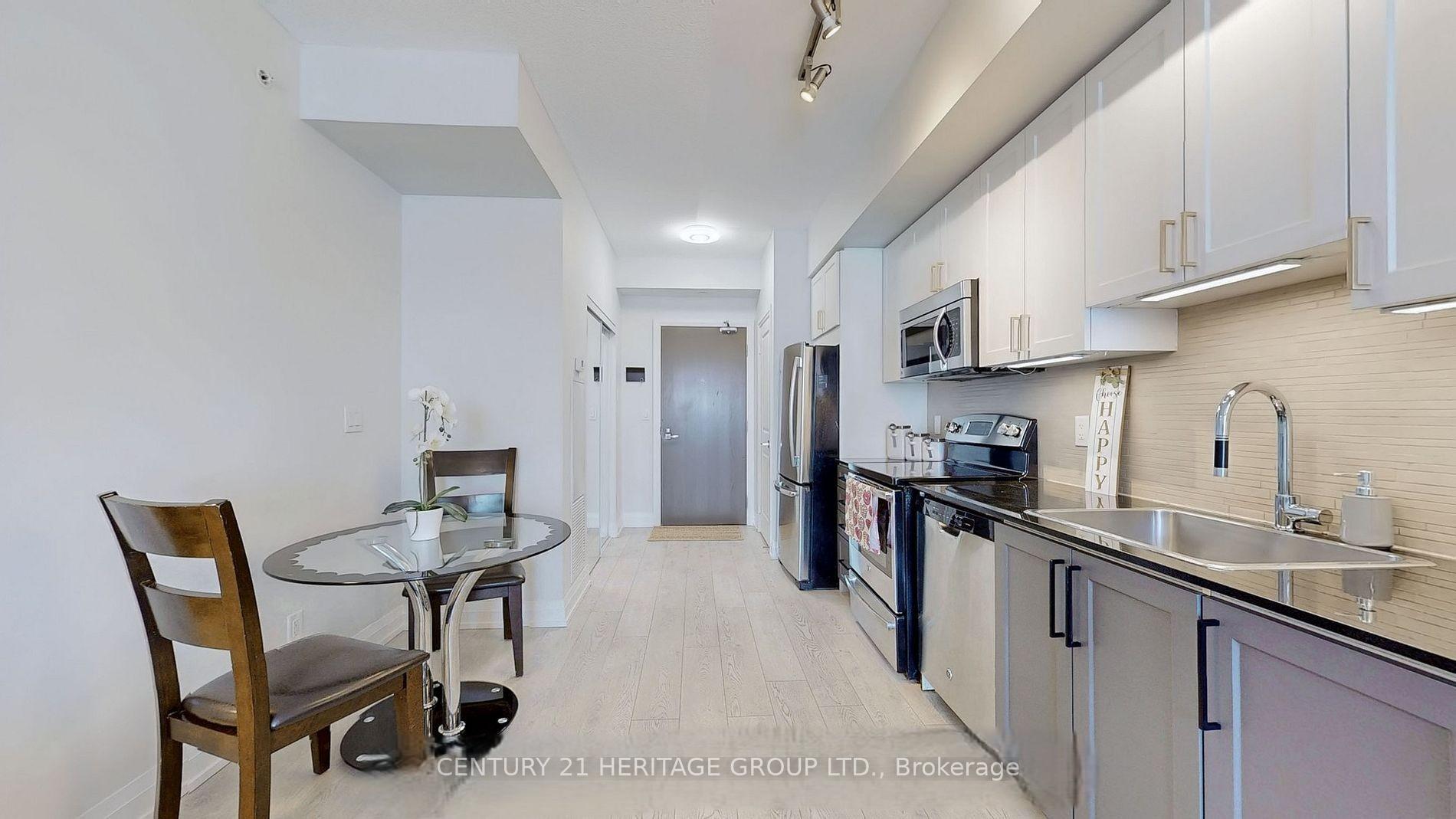 Photo 12 of Unit 1005, 7171 Yonge Street, Markham, Grandview — HOMEH