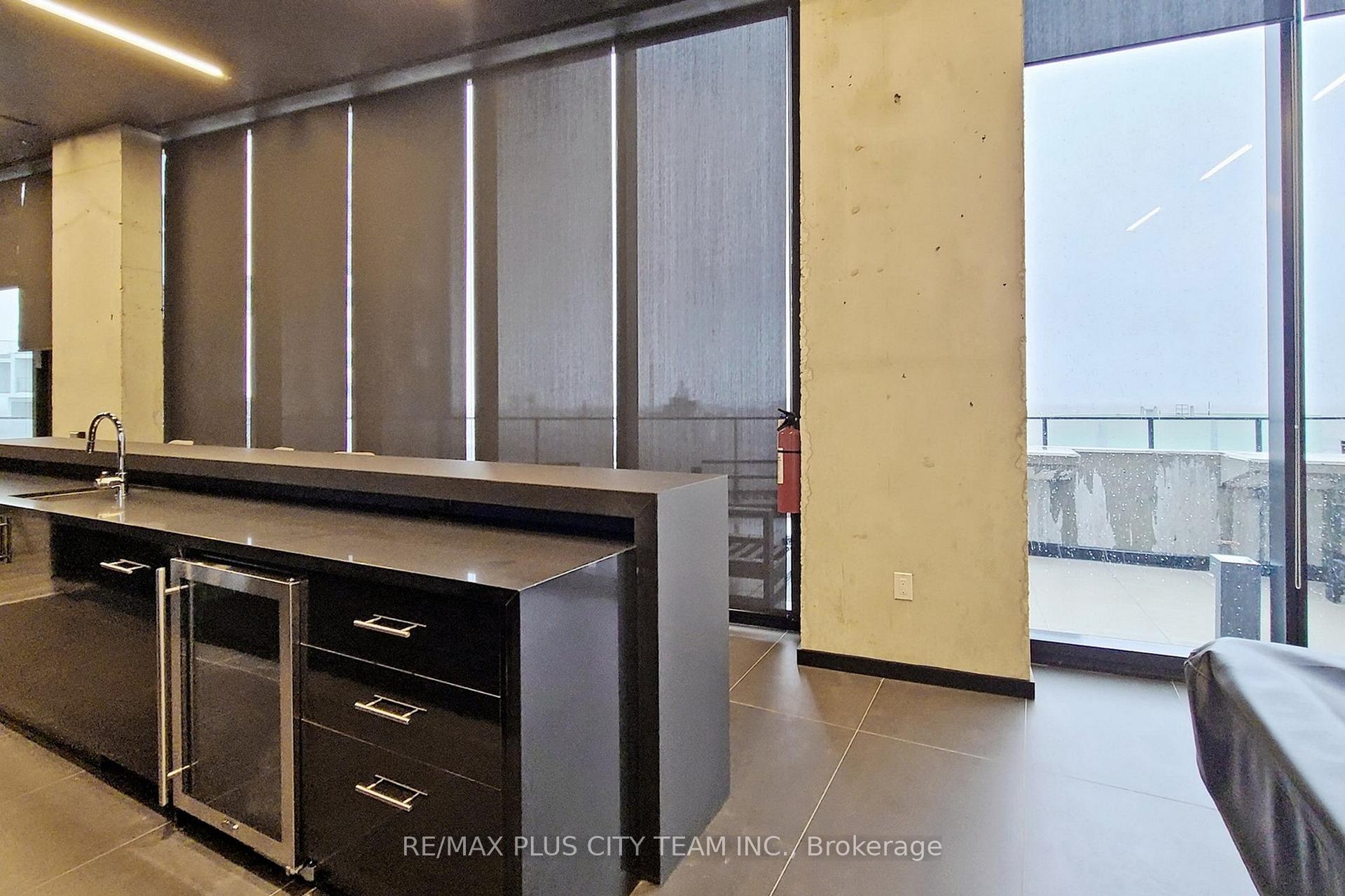 Photo 33 of Unit 909, 21 Lawren Harris Square, Toronto, Waterfront Communities — HOMEH
