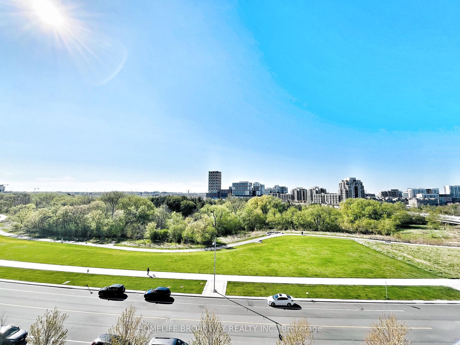 Photo 14 of Unit 721, 15 Water Walk Drive, Markham, Unionville — HOMEH
