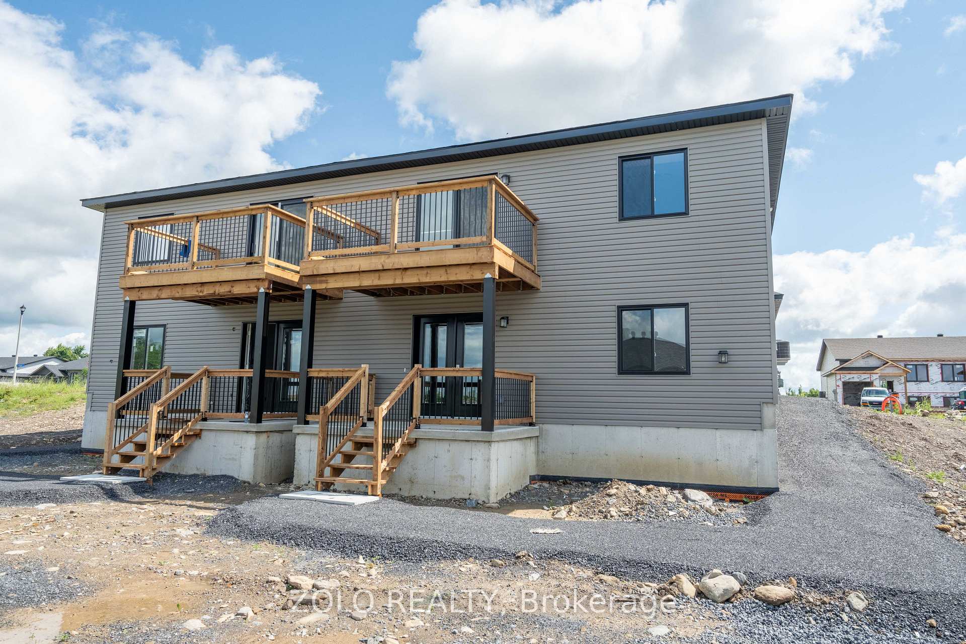 Photo 2 of 80 Portland Drive, Cornwall — HOMEH