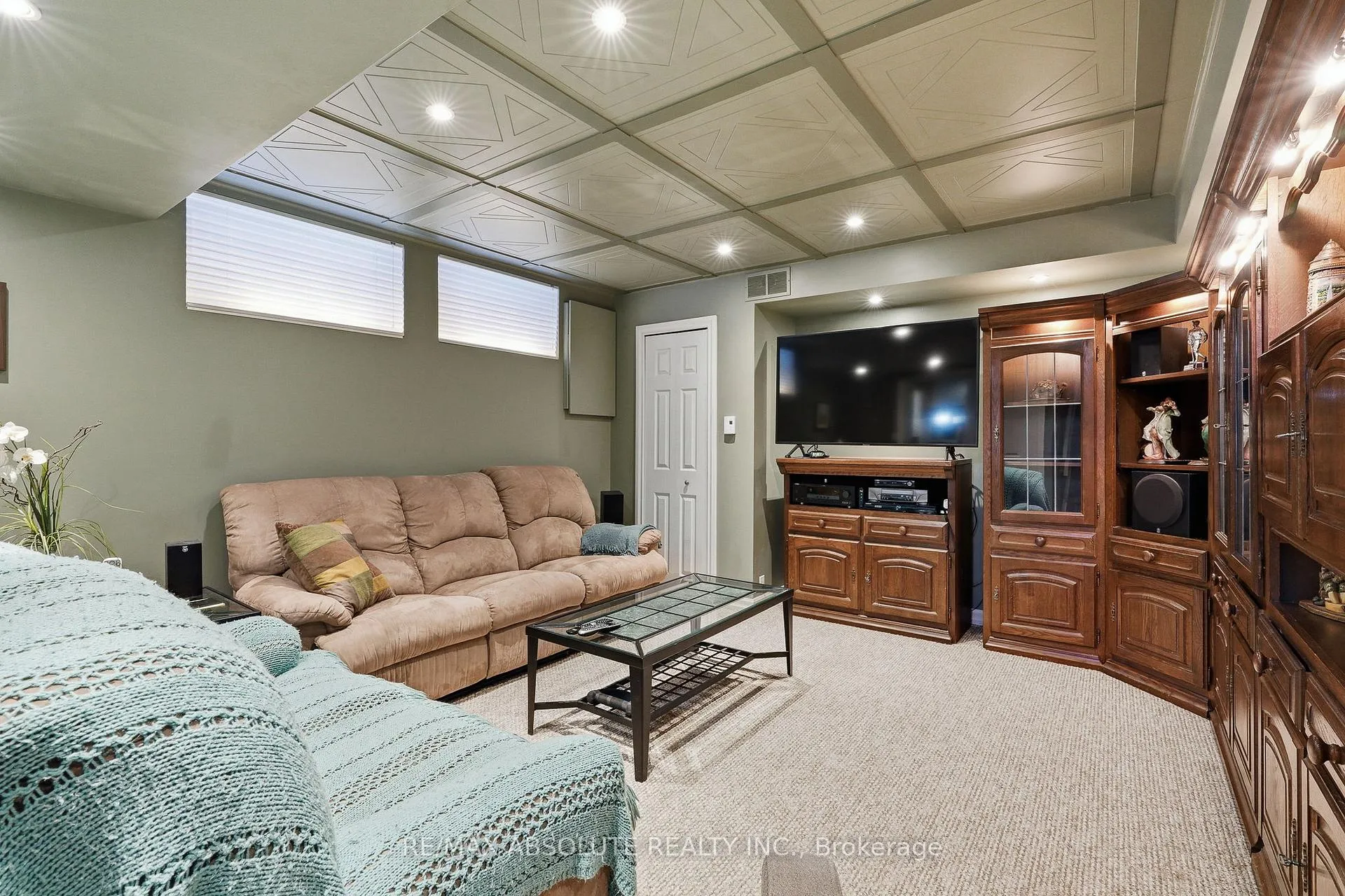 Photo 25 of 1594 St Georges Street, Ottawa, Bilberry Creek/Queenswood Heights — HOMEH