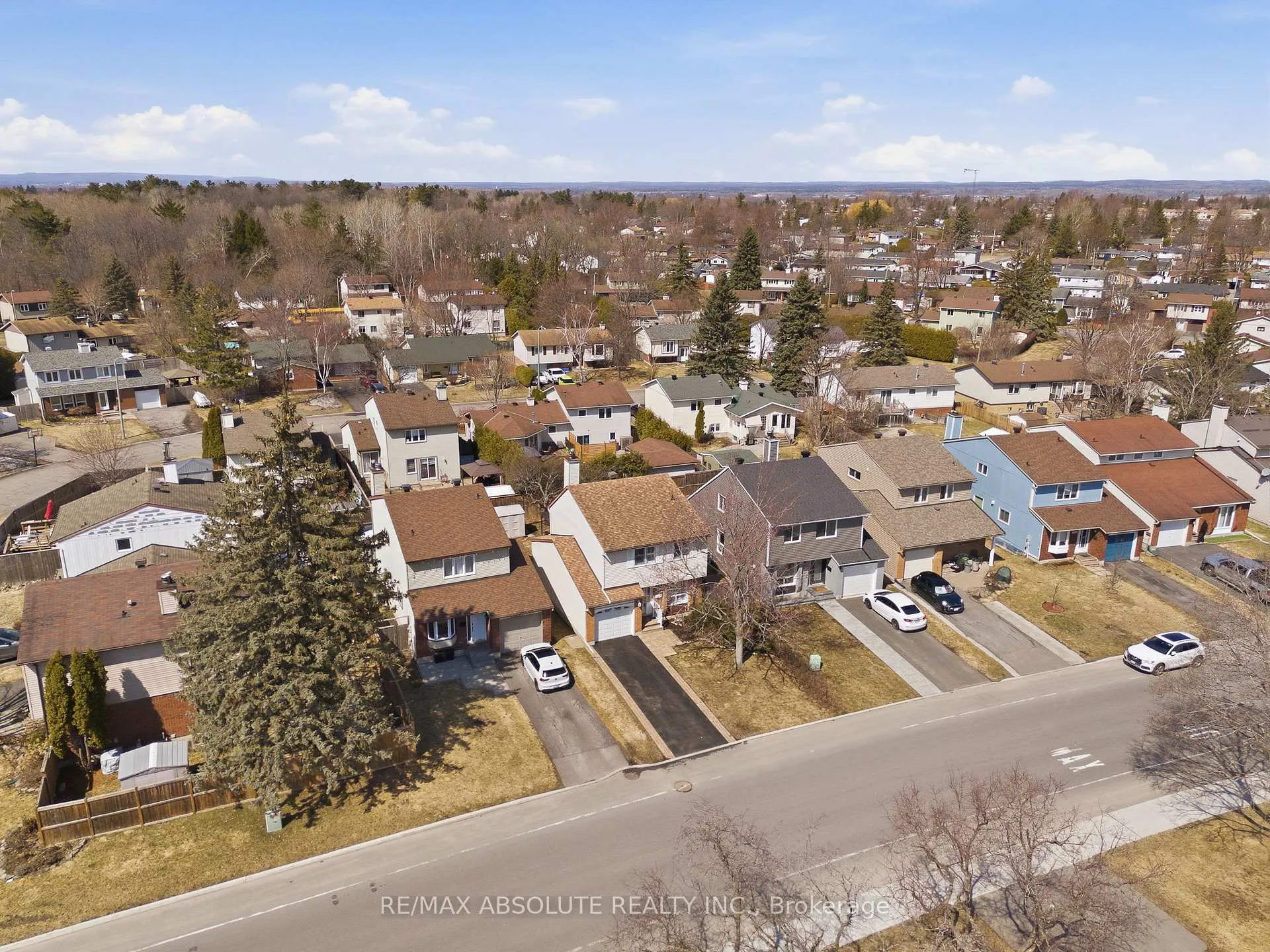 Photo 34 of 1594 St Georges Street, Ottawa, Bilberry Creek/Queenswood Heights — HOMEH