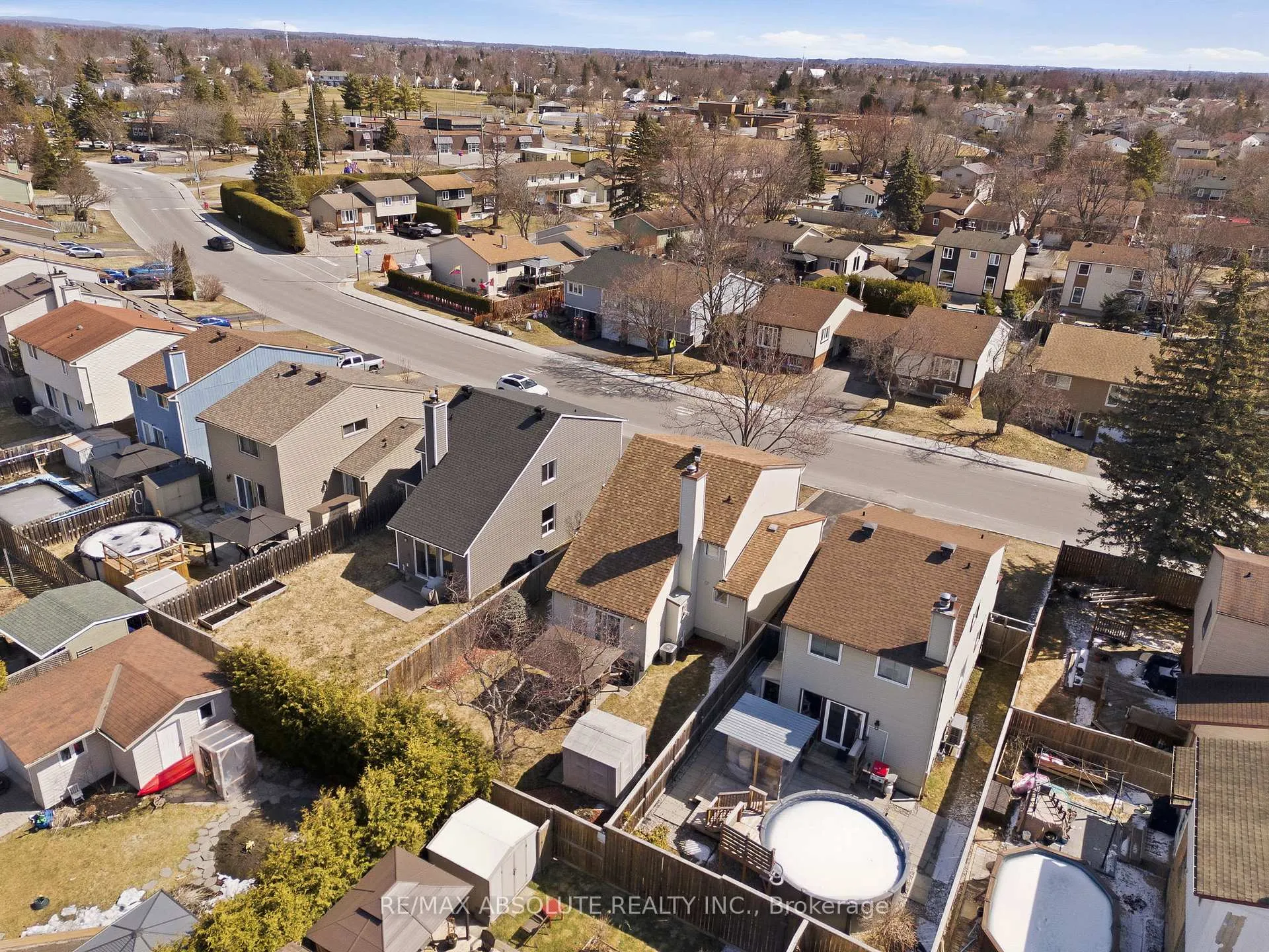 Photo 37 of 1594 St Georges Street, Ottawa, Bilberry Creek/Queenswood Heights — HOMEH