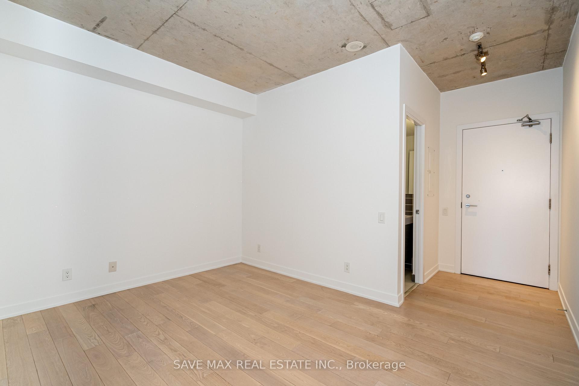 Photo 3 of Unit 615, 318 King Street E, Toronto, Moss Park — HOMEH