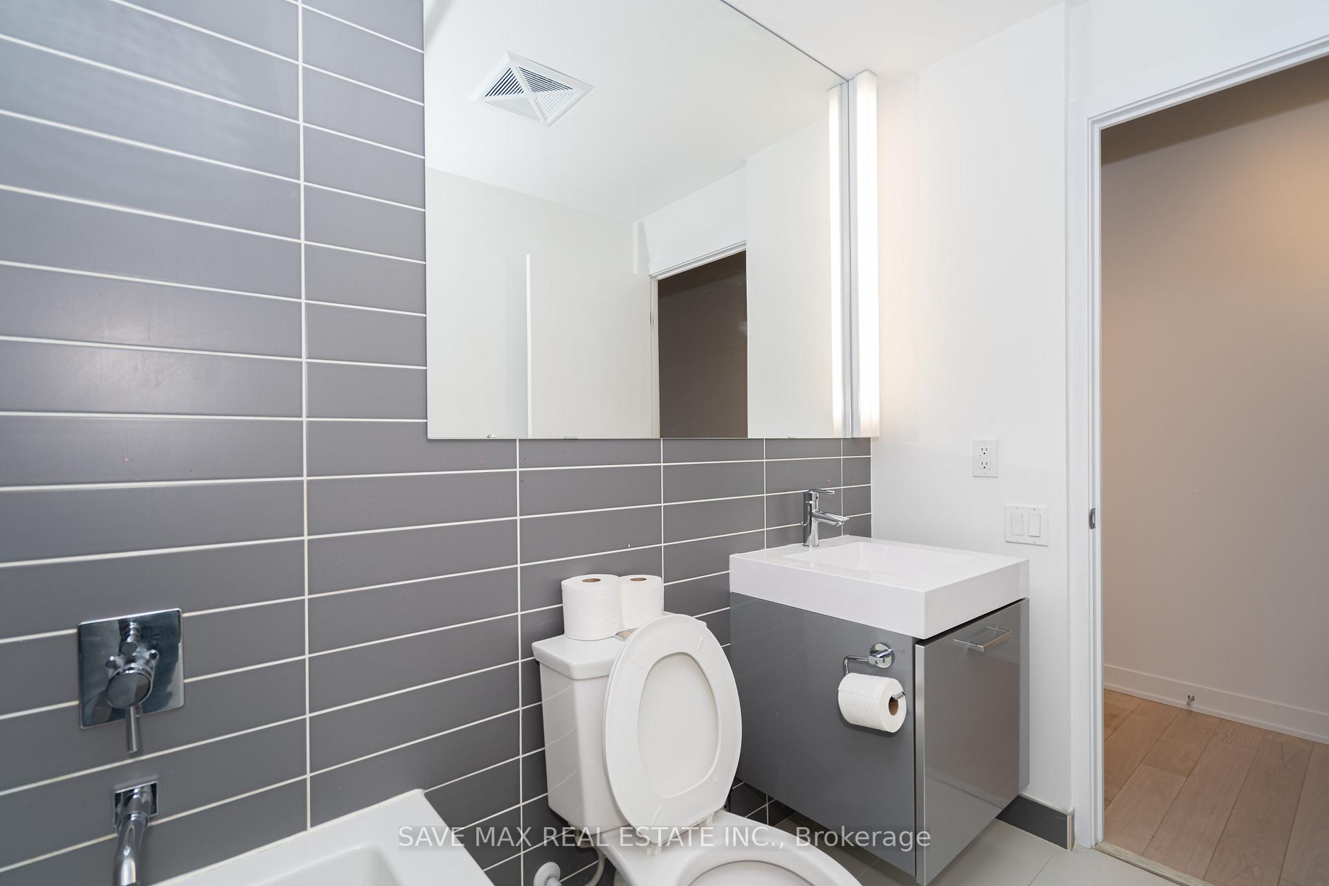 Photo 14 of Unit 615, 318 King Street E, Toronto, Moss Park — HOMEH