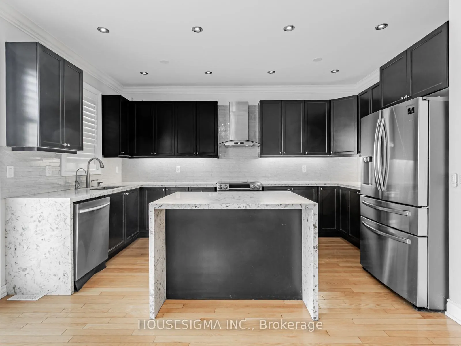 Photo 8 of 12 Bear Run Road, Brampton, Credit Valley — HOMEH