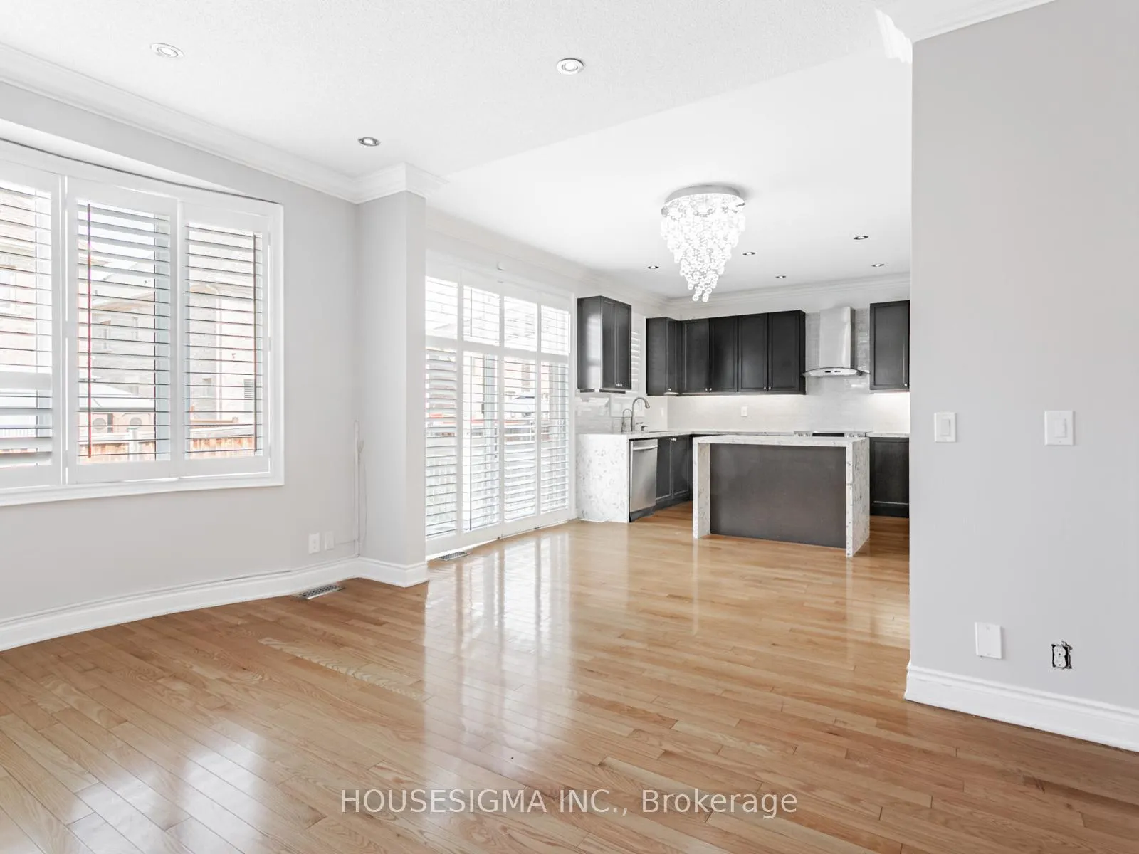 Photo 10 of 12 Bear Run Road, Brampton, Credit Valley — HOMEH