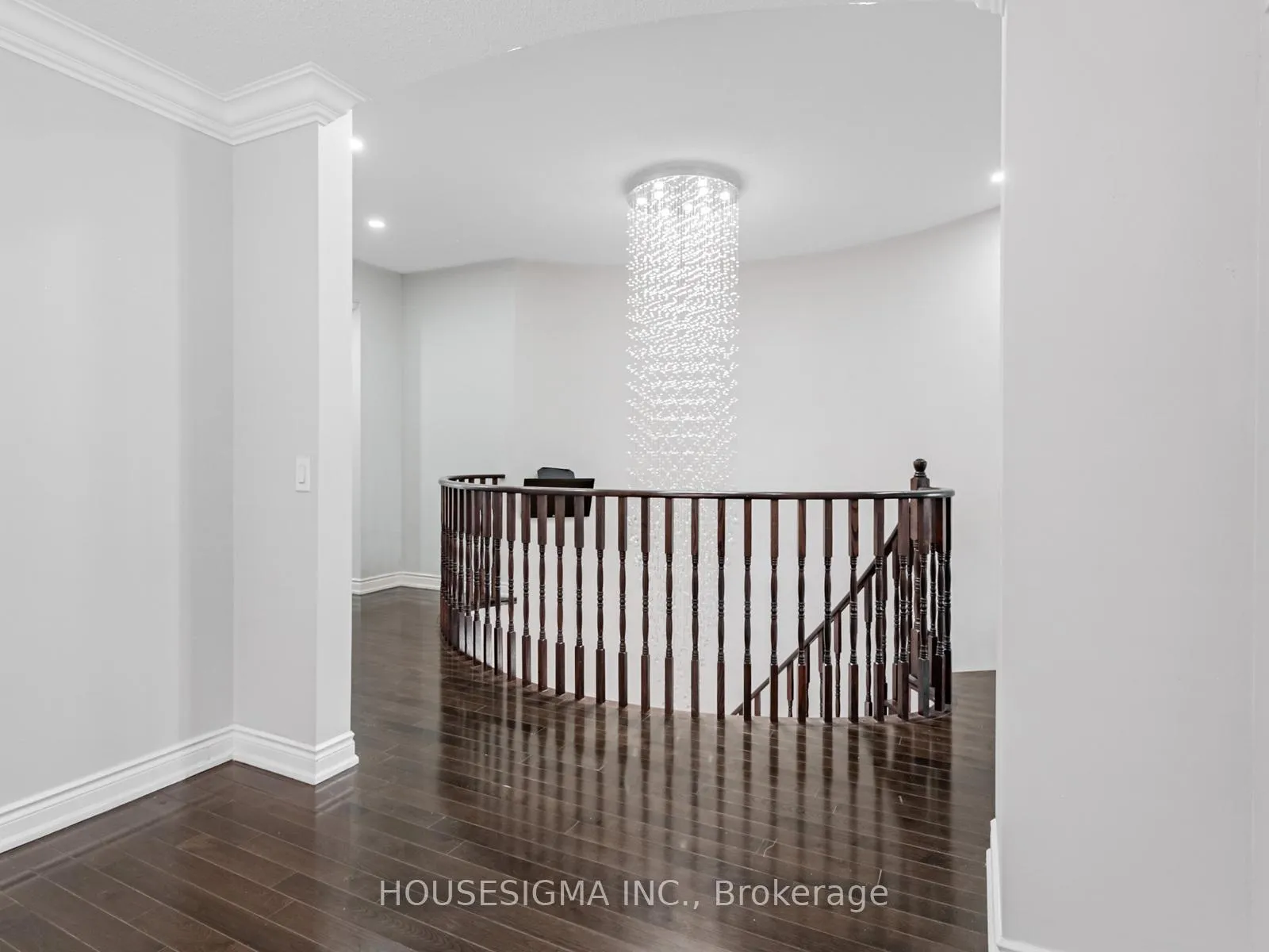 Photo 23 of 12 Bear Run Road, Brampton, Credit Valley — HOMEH