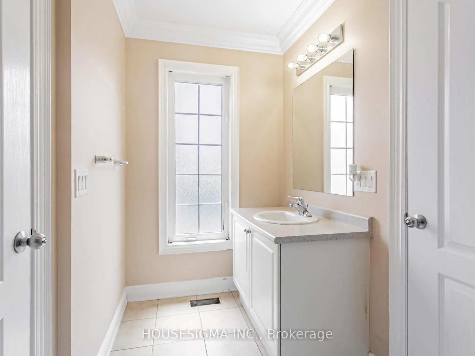 Photo 29 of 12 Bear Run Road, Brampton, Credit Valley — HOMEH