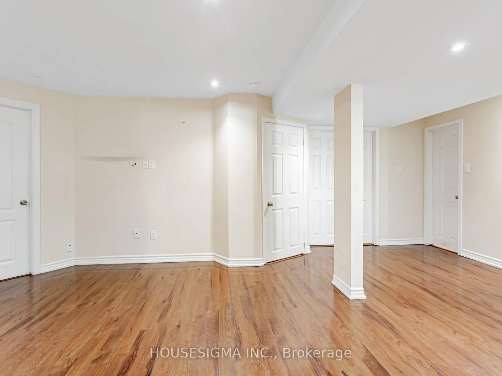 Photo 35 of 12 Bear Run Road, Brampton, Credit Valley — HOMEH
