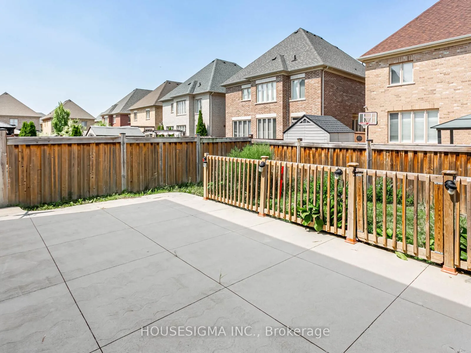 Photo 49 of 12 Bear Run Road, Brampton, Credit Valley — HOMEH