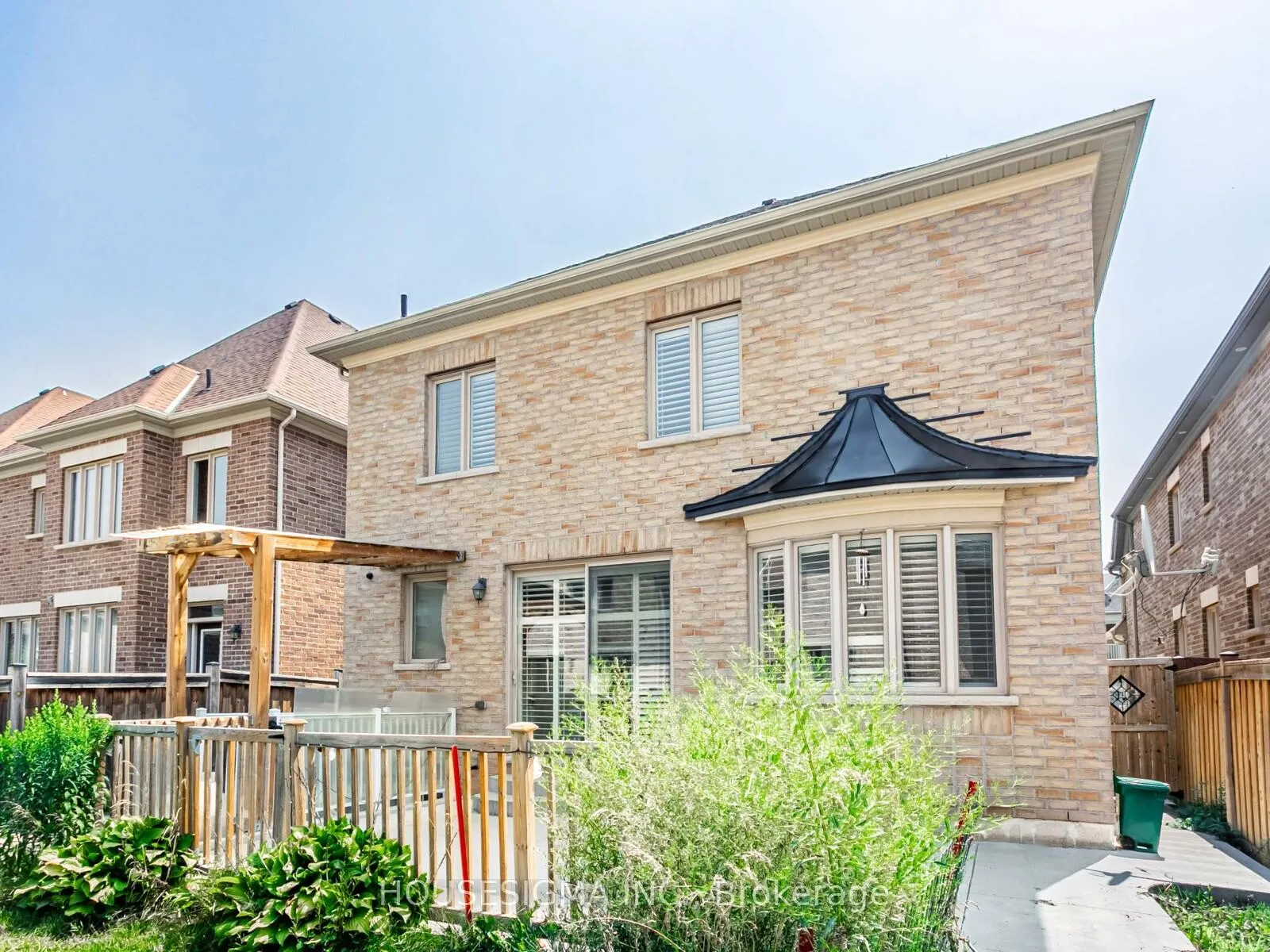 Photo 50 of 12 Bear Run Road, Brampton, Credit Valley — HOMEH