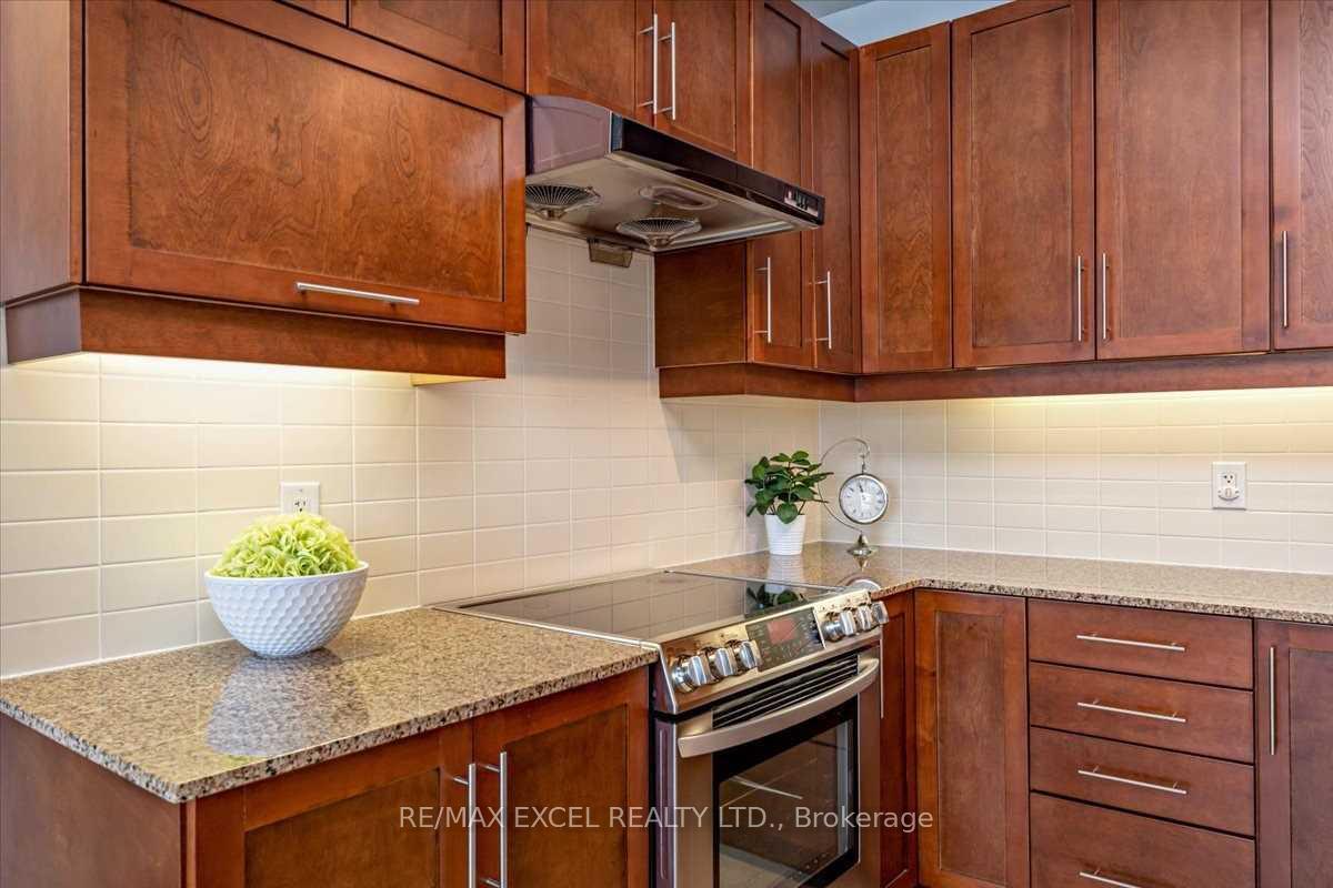 Photo 8 of Unit Ph6, 273 South Park Road, Markham, Commerce Valley — HOMEH