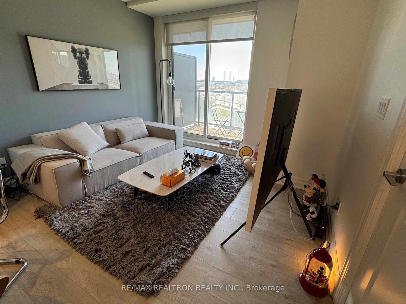 Photo 1 of Unit 708, 8 Rouge Valley Drive W, Markham, Unionville — HOMEH