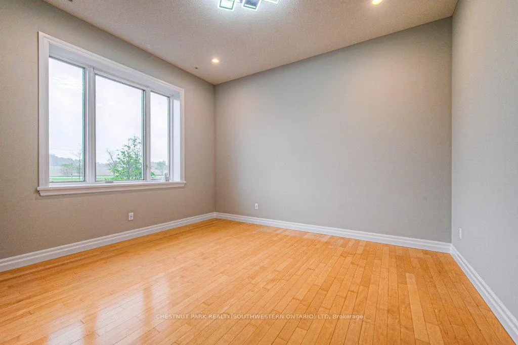 Photo 7 of 2930 Notre Dame Drive, Wilmot — HOMEH