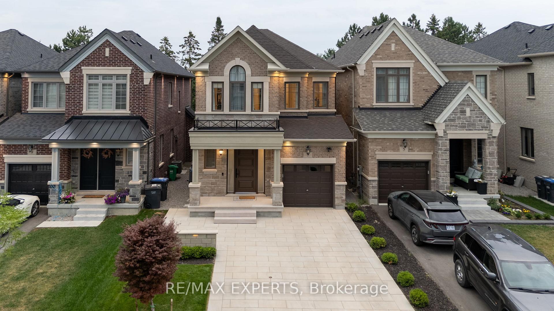 Photo 2 of 7 Clover Bend Terrace, Caledon, Bolton East — HOMEH