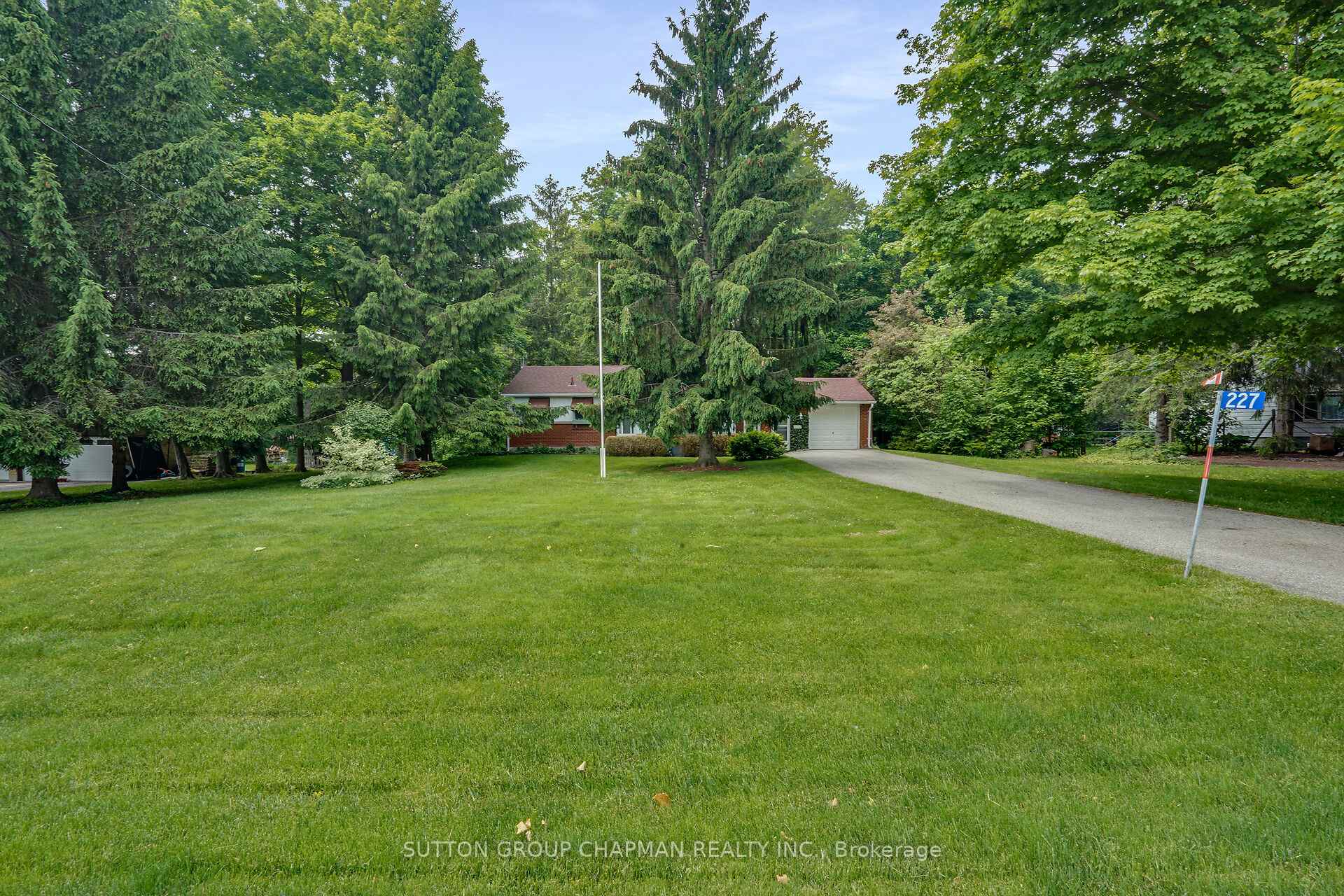 Photo 5 of 227 Centennial Avenue, Central Elgin, Rural Central Elgin — HOMEH