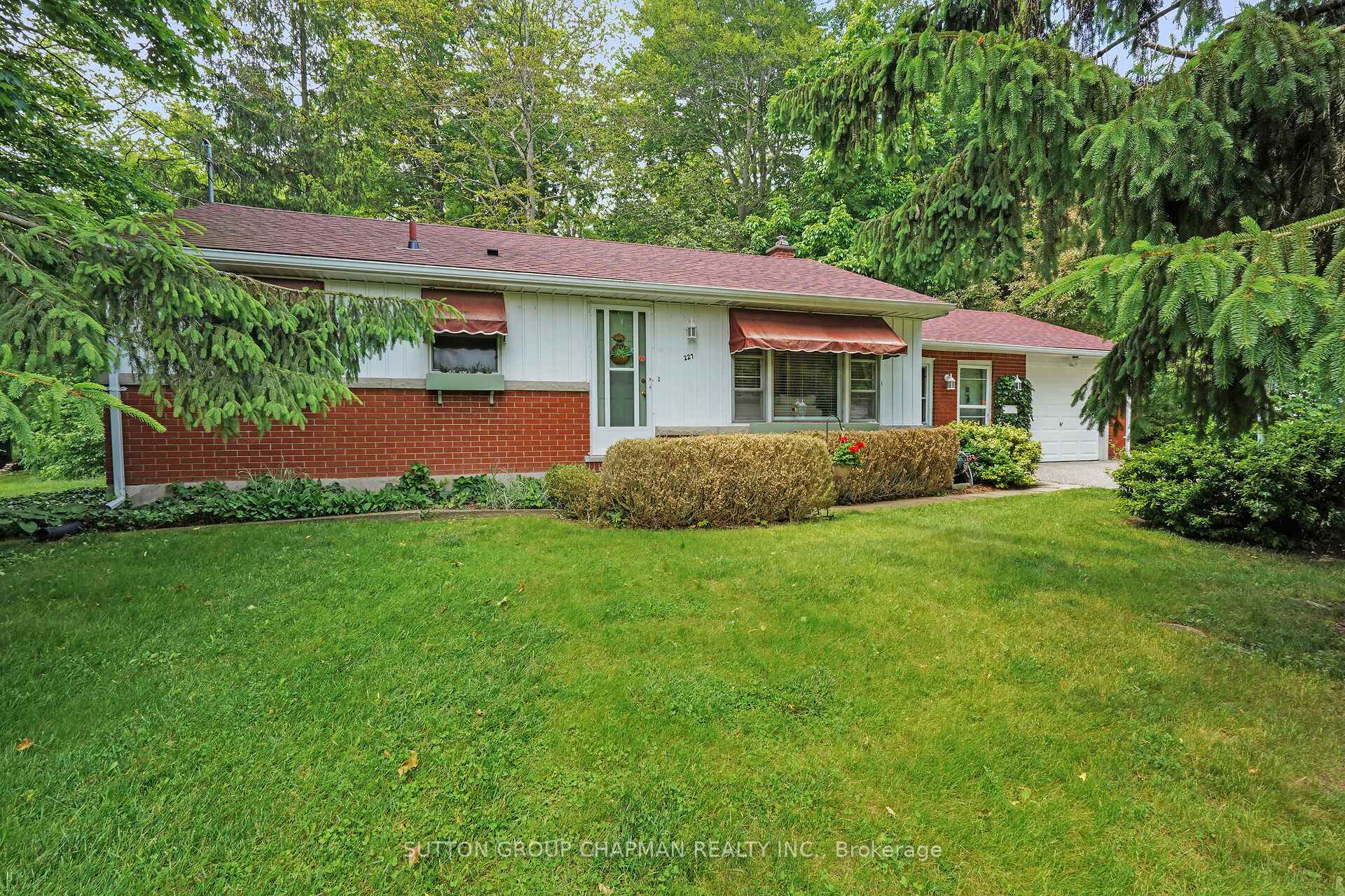 Photo 6 of 227 Centennial Avenue, Central Elgin, Rural Central Elgin — HOMEH