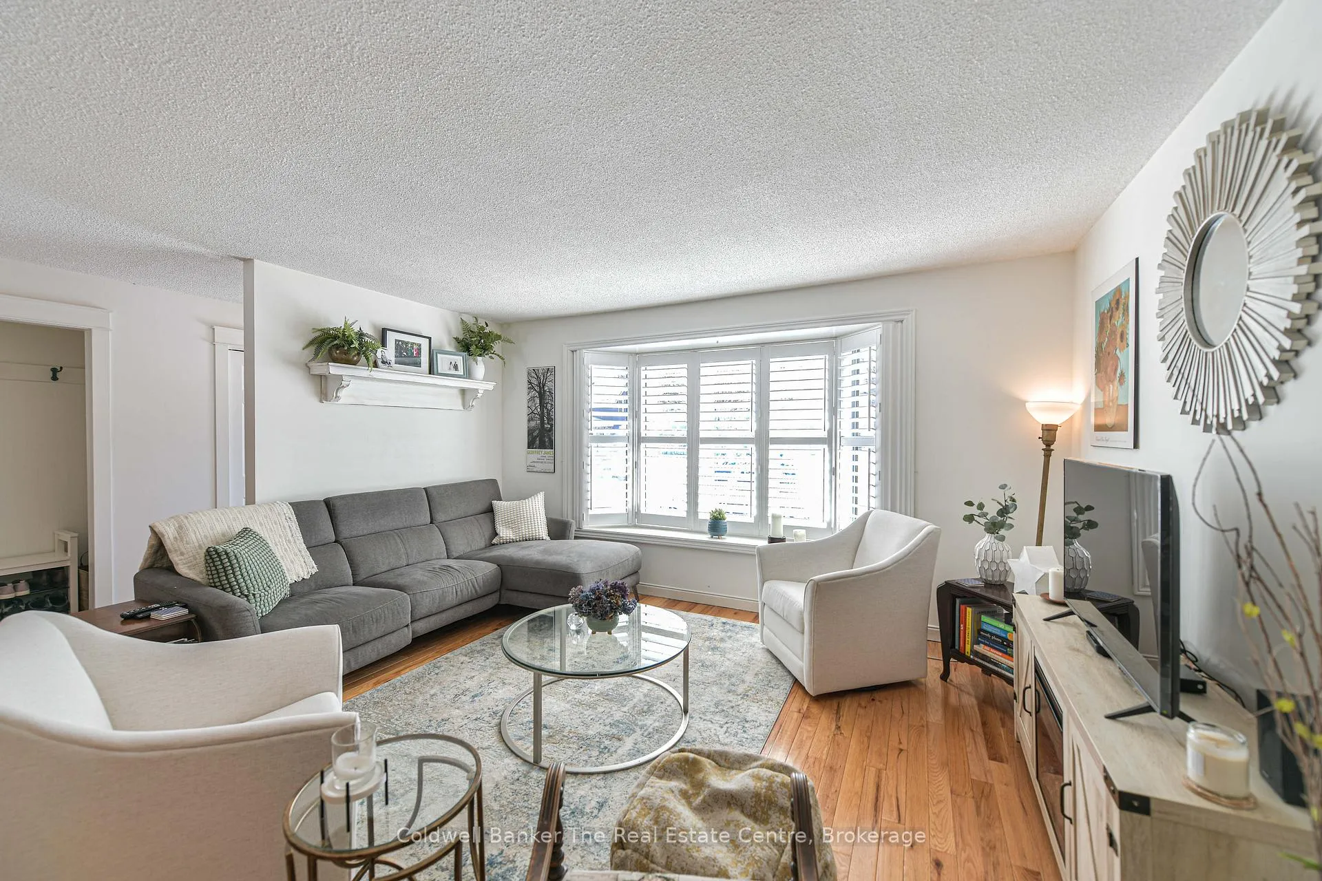 Photo 7 of 460 Phillip Street E, Gravenhurst, Muskoka (S) — HOMEH