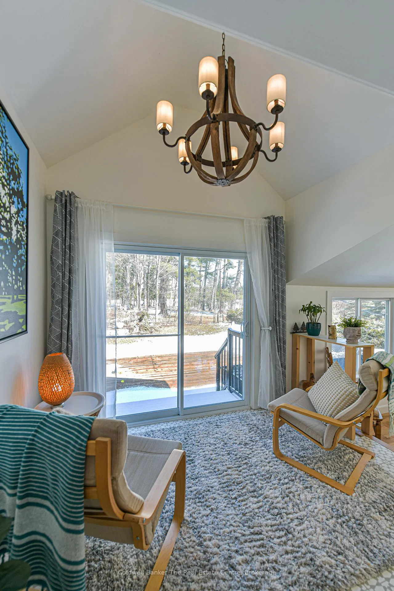 Photo 18 of 460 Phillip Street E, Gravenhurst, Muskoka (S) — HOMEH