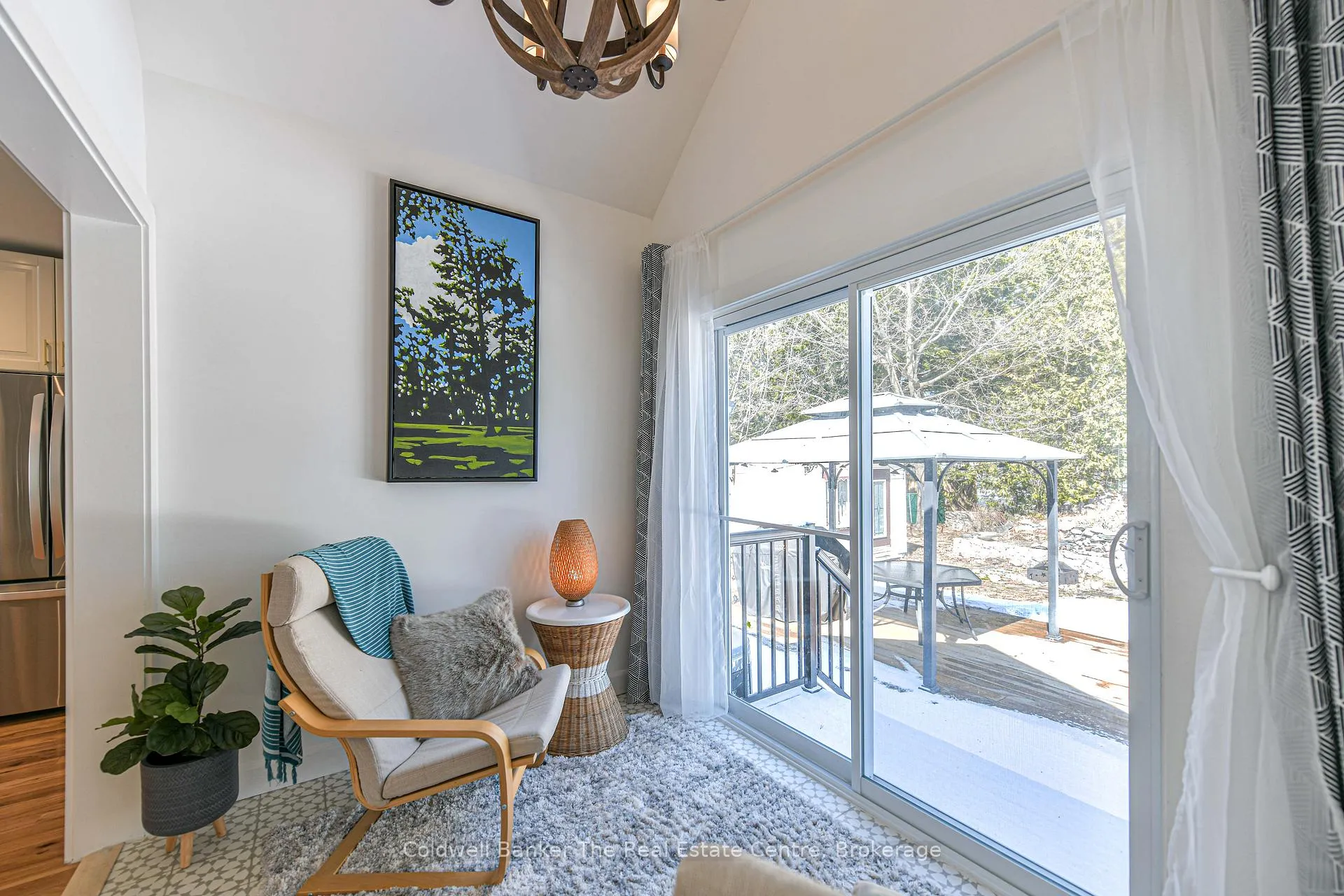 Photo 21 of 460 Phillip Street E, Gravenhurst, Muskoka (S) — HOMEH