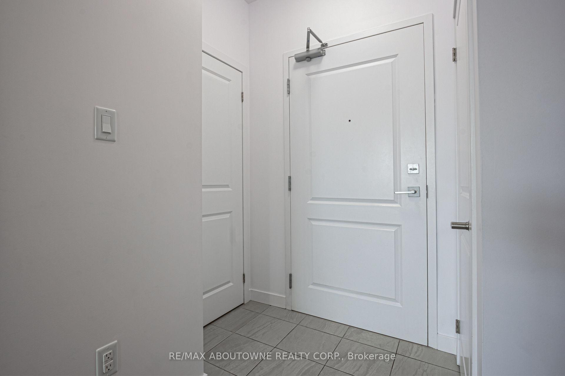 Photo 6 of Unit 608, 125 Shoreview Place, Hamilton, Stoney Creek — HOMEH