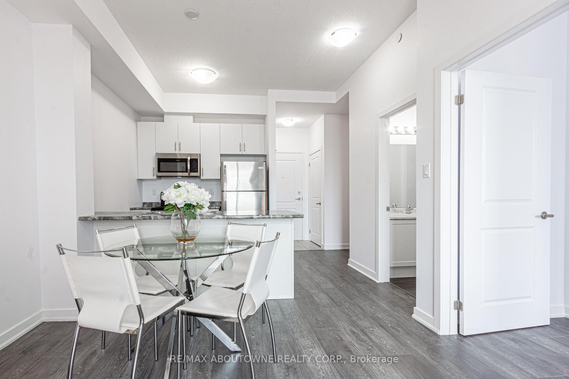 Photo 14 of Unit 608, 125 Shoreview Place, Hamilton, Stoney Creek — HOMEH