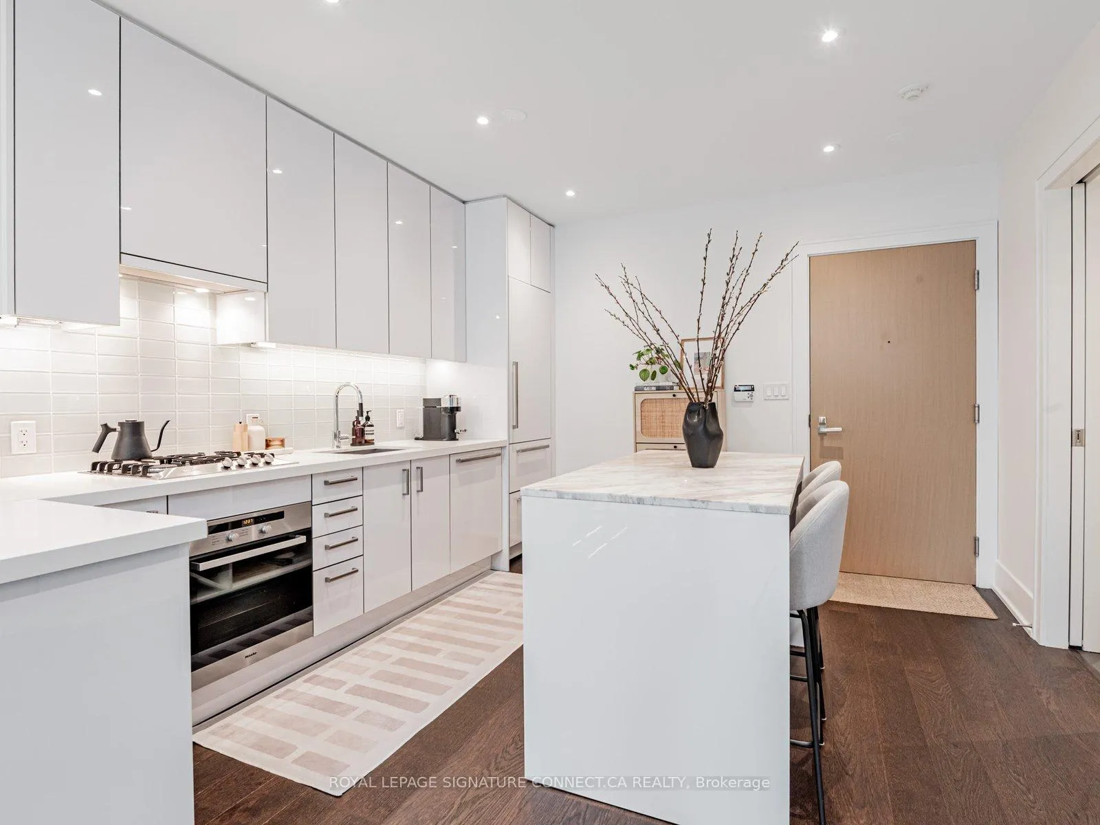 Photo 9 of Unit TH132, 39 Queens Quay E, Toronto, Waterfront Communities — HOMEH