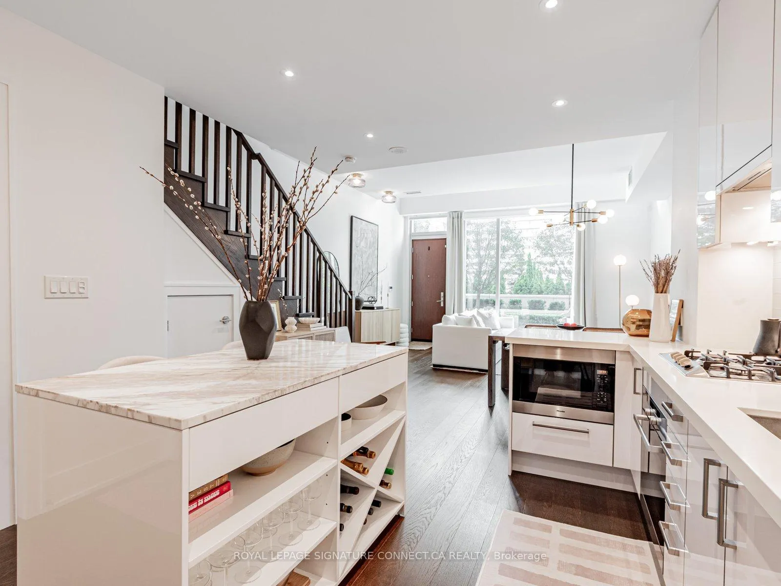 Photo 10 of Unit TH132, 39 Queens Quay E, Toronto, Waterfront Communities — HOMEH