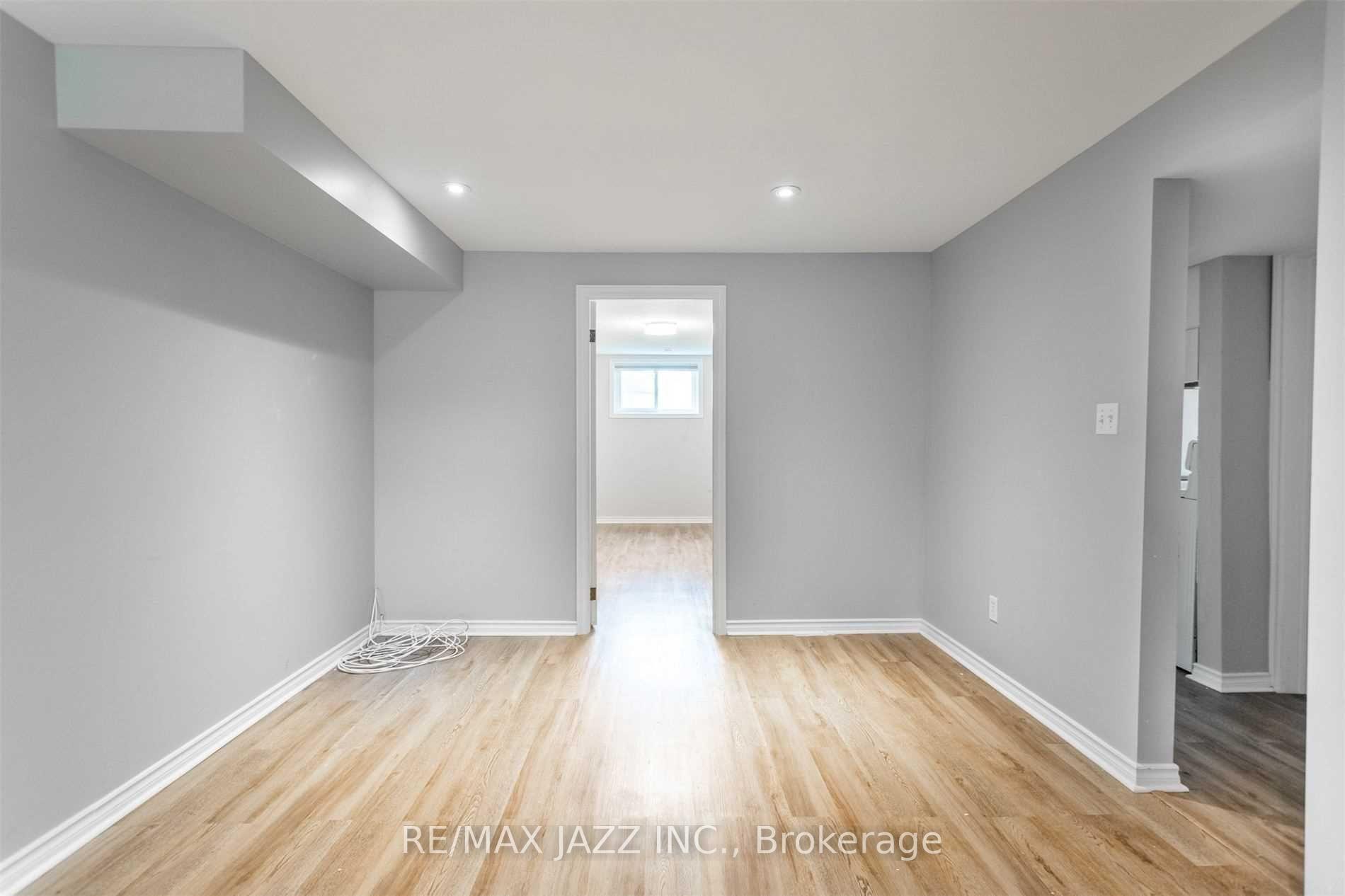 Photo 16 of 38 John Scott Avenue, Clarington, Bowmanville — HOMEH
