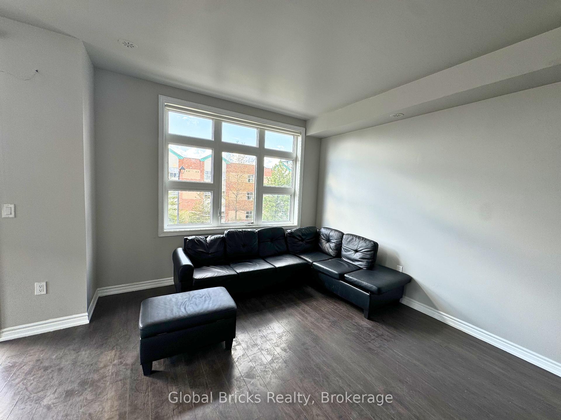 Photo 8 of Unit 306, 10 Halliford Place, Brampton, Goreway Drive Corridor — HOMEH