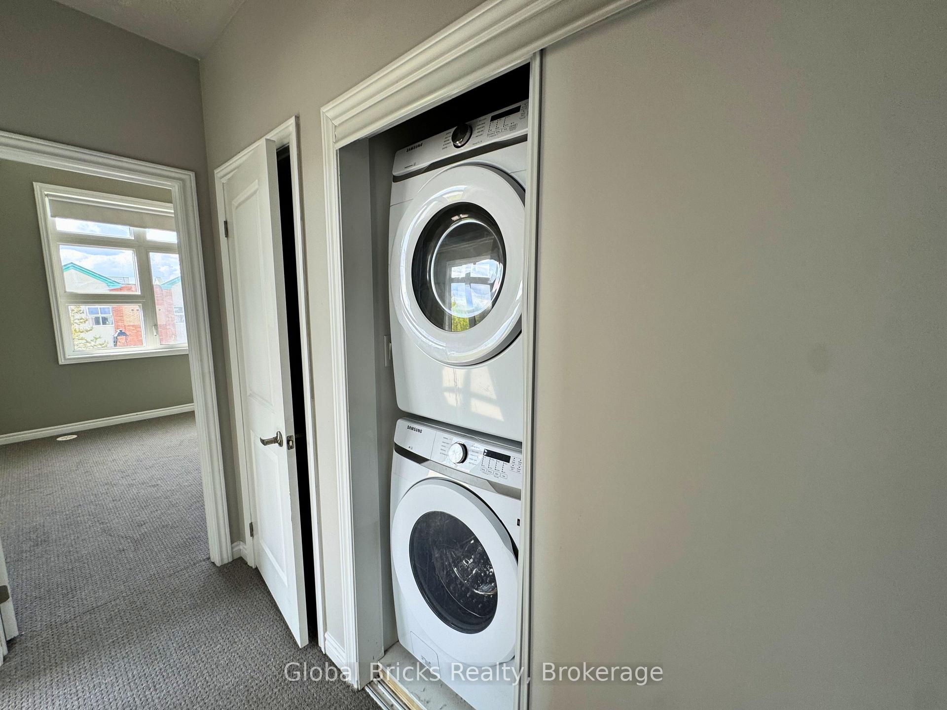 Photo 12 of Unit 306, 10 Halliford Place, Brampton, Goreway Drive Corridor — HOMEH