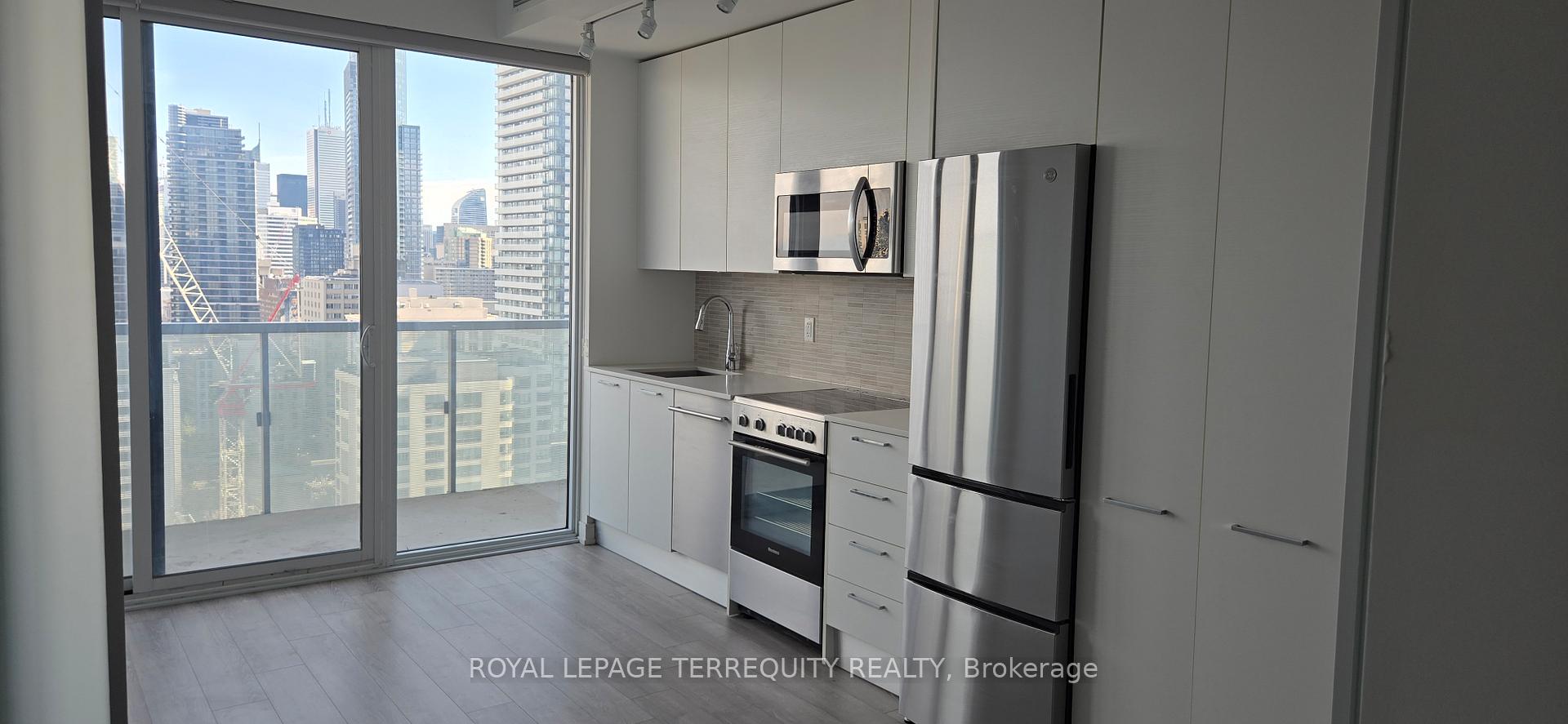 Photo 9 of Unit 2303, 28 Wellesley Street E, Toronto, Church-Yonge Corridor — HOMEH