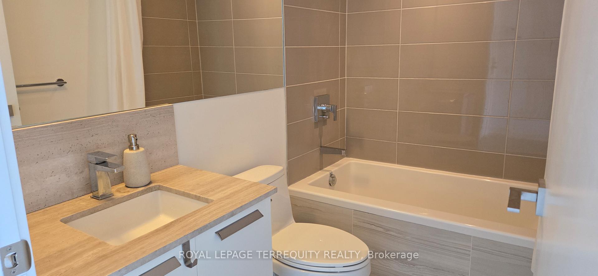 Photo 12 of Unit 2303, 28 Wellesley Street E, Toronto, Church-Yonge Corridor — HOMEH