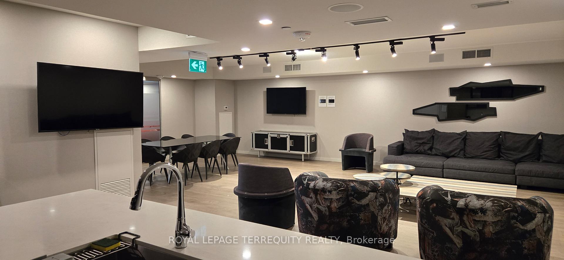 Photo 28 of Unit 2303, 28 Wellesley Street E, Toronto, Church-Yonge Corridor — HOMEH